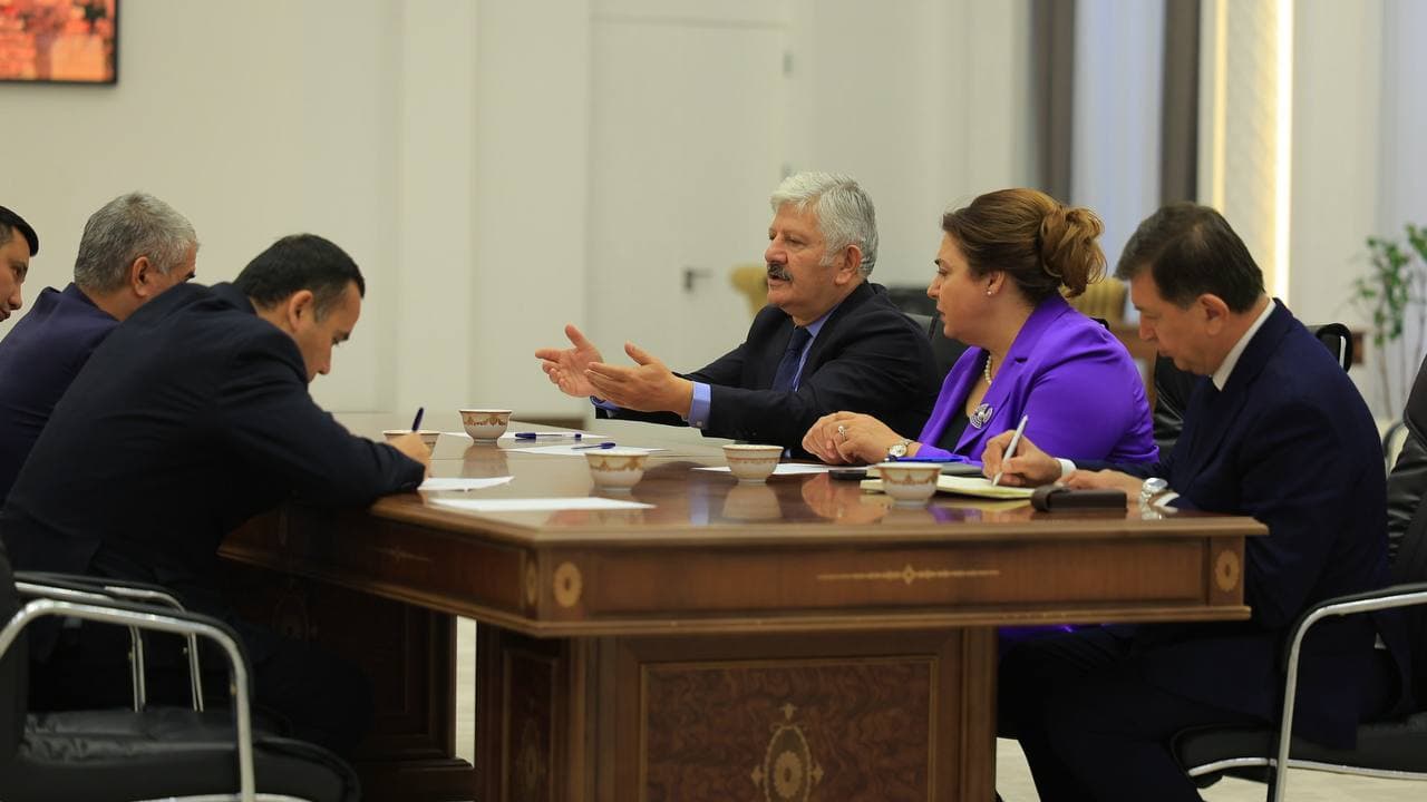 Botir Zaripov Turkiyaning Sogʻlik bilimlari universiteti rektori Kemalittin Aydinni qabul qildi