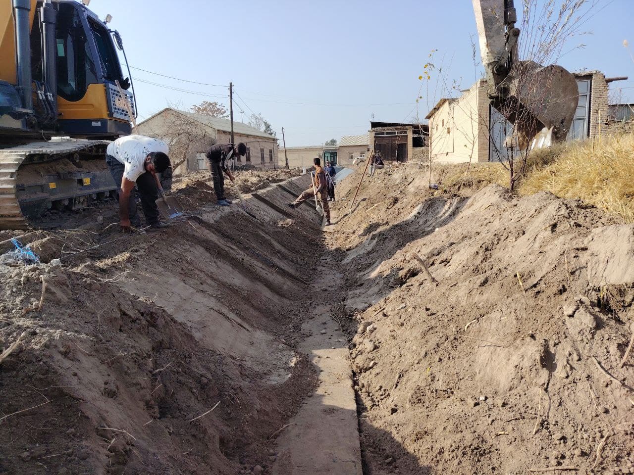 Kogon: “Sultonobod” va “Choʻkati” ariqlarioʻzani betonlashtirilmoqda