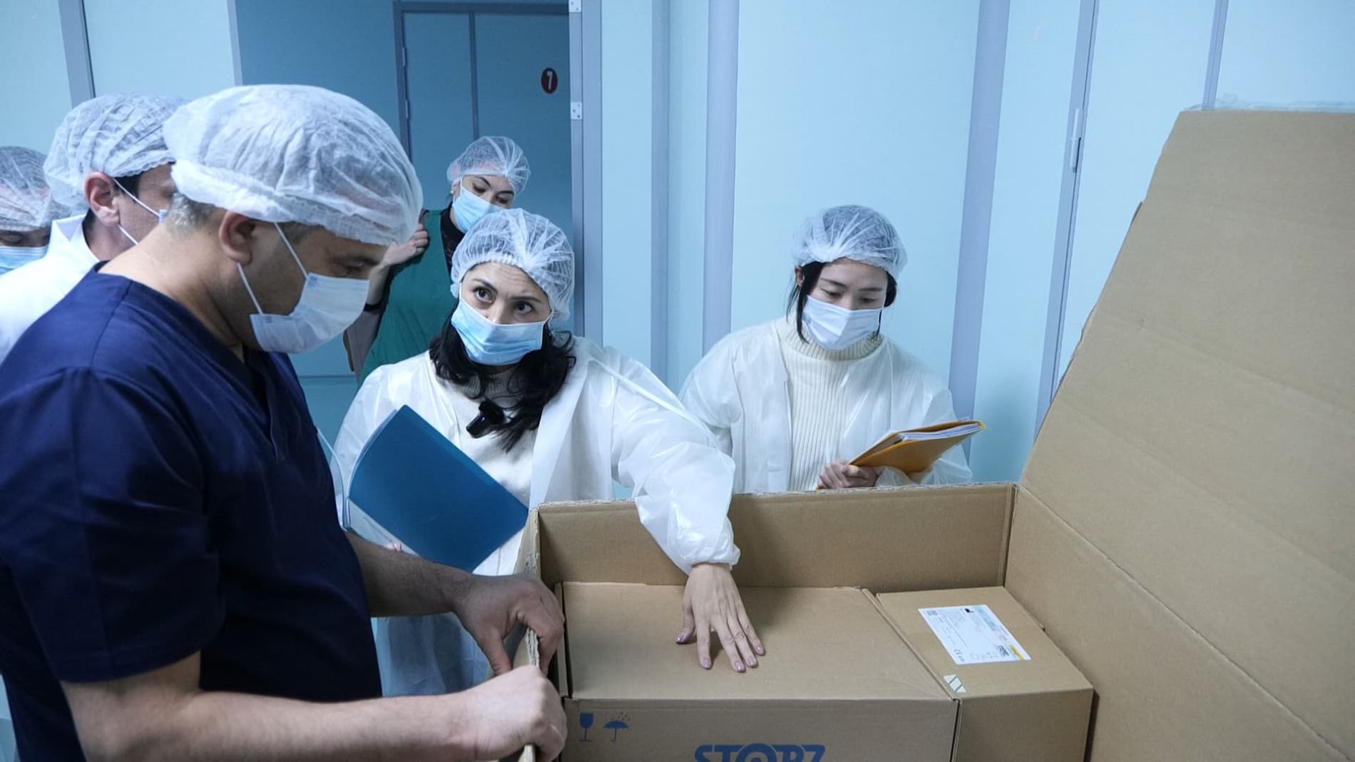 Япониянинг Ўзбекистондаги элчихонаcи ходими Мисаки Аихара бошчилигидаги делегация Бухорода