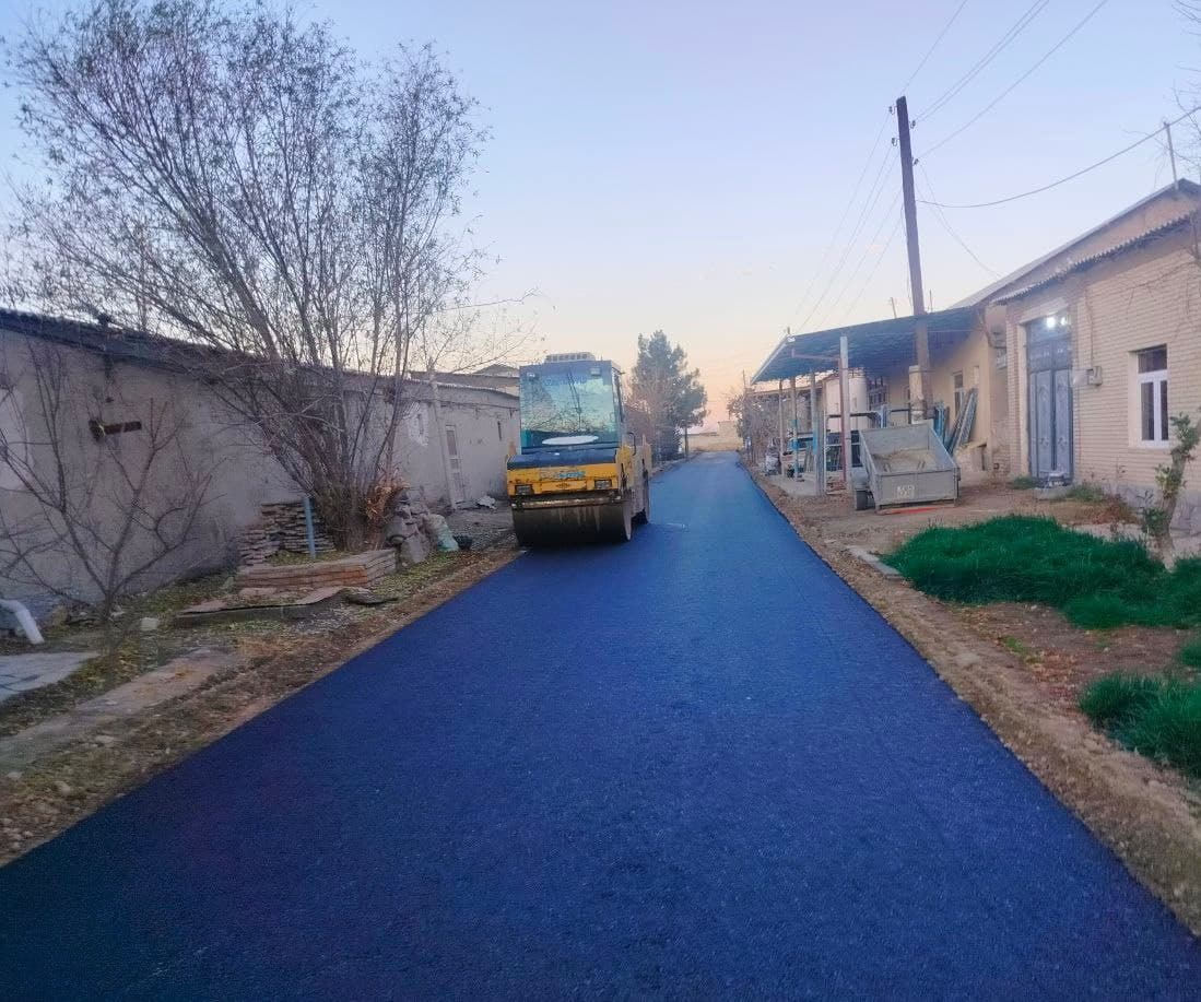 Kogon tumani: “Oʻzbekiston”, “Suxor” va boshqa mahallalarda qariyb bir kilometr yoʻl asfaltlashtirildi