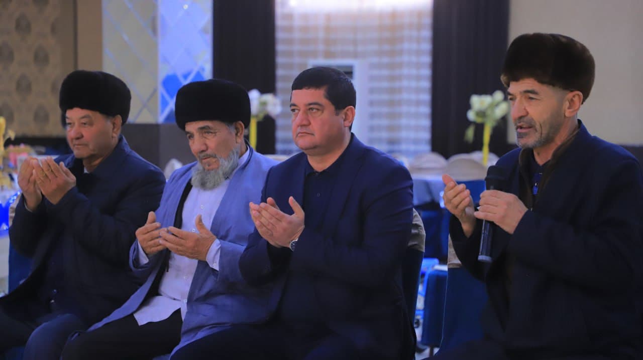 Қоракўлда 12 нафар болажоннинг суннат тўйи нишонланди