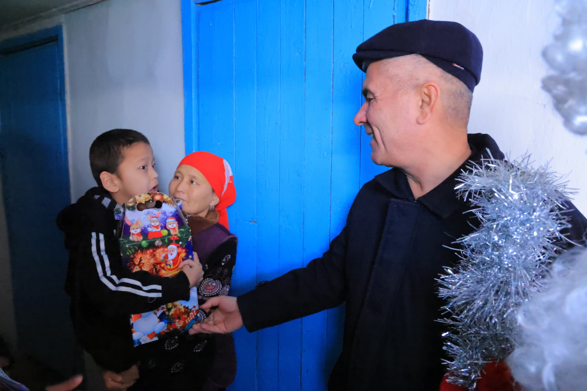 Анъана давом этади: Олис овулларда яшаётган юртдошларимиз ҳолидан хабар олинди