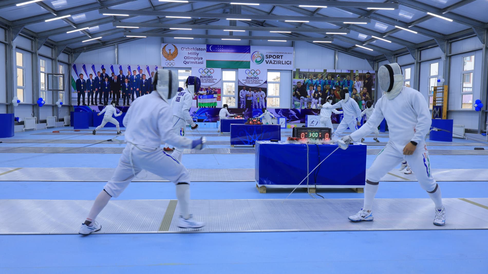 Bayram tuhfasi: Buxoroda mamlakatdagi toʻrtinchi zamonaviy qilichbozlik markazi ochildi