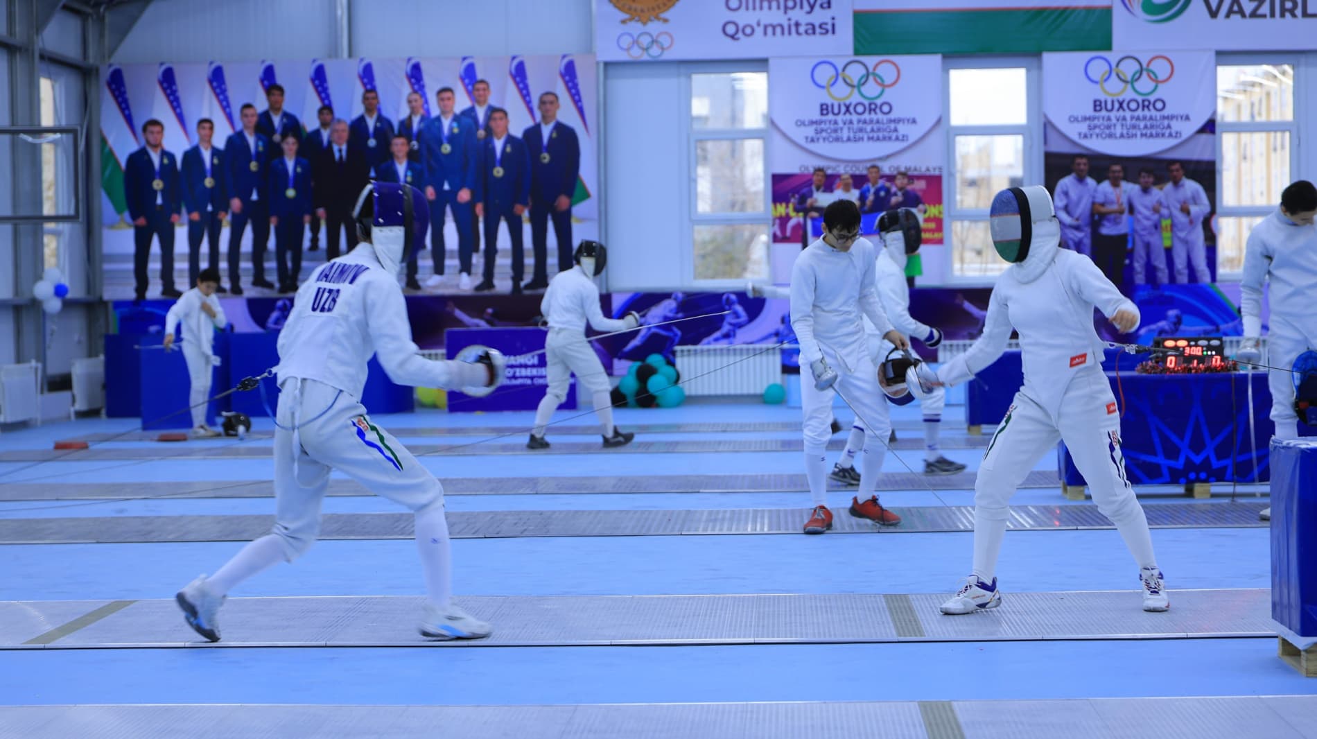 Bayram tuhfasi: Buxoroda mamlakatdagi toʻrtinchi zamonaviy qilichbozlik markazi ochildi