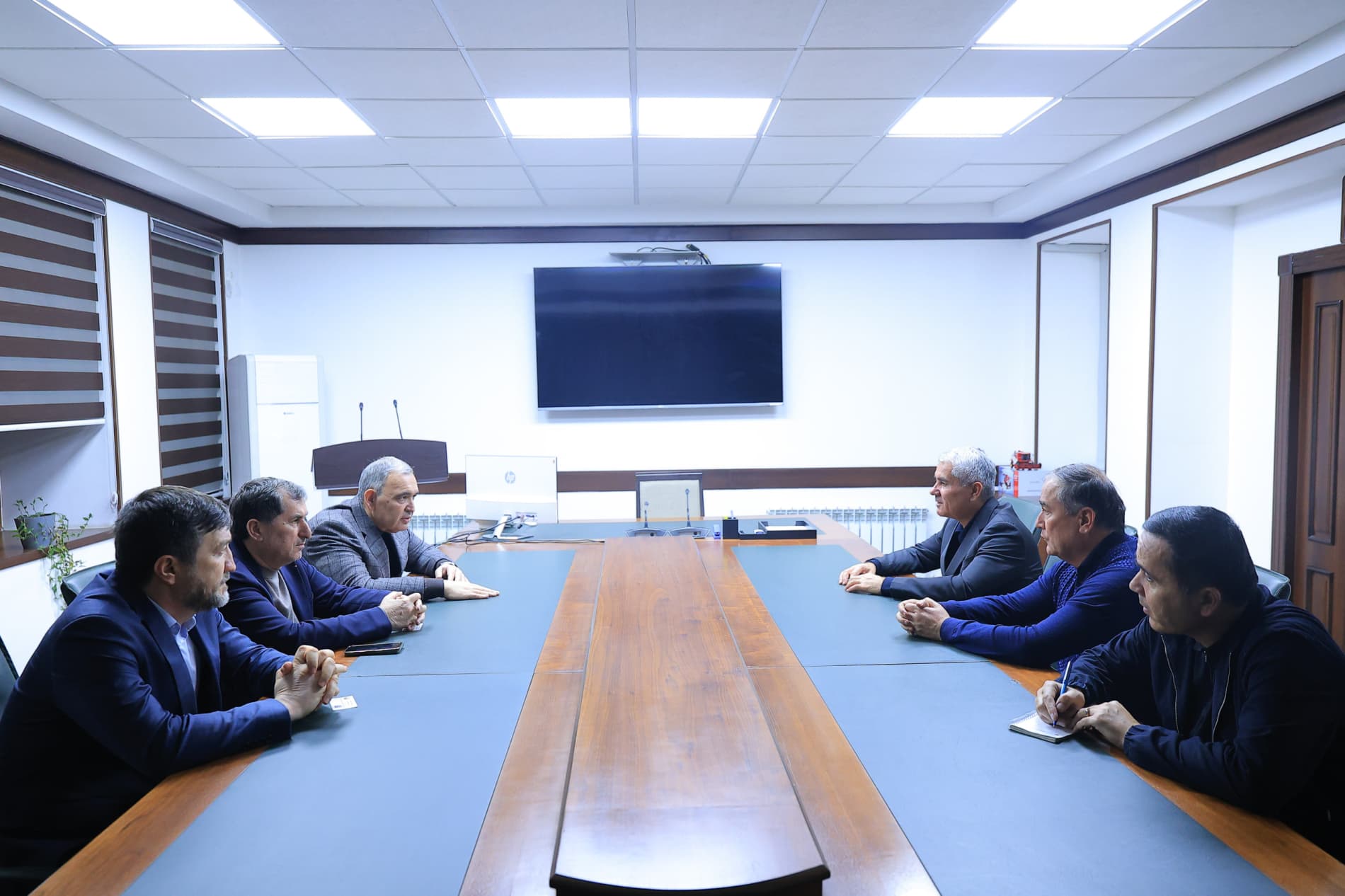 “Agrodiler” kompaniyasi Buxoroda temir mahsulotlari ishlab chiqarish loyihasini amalga oshiradi