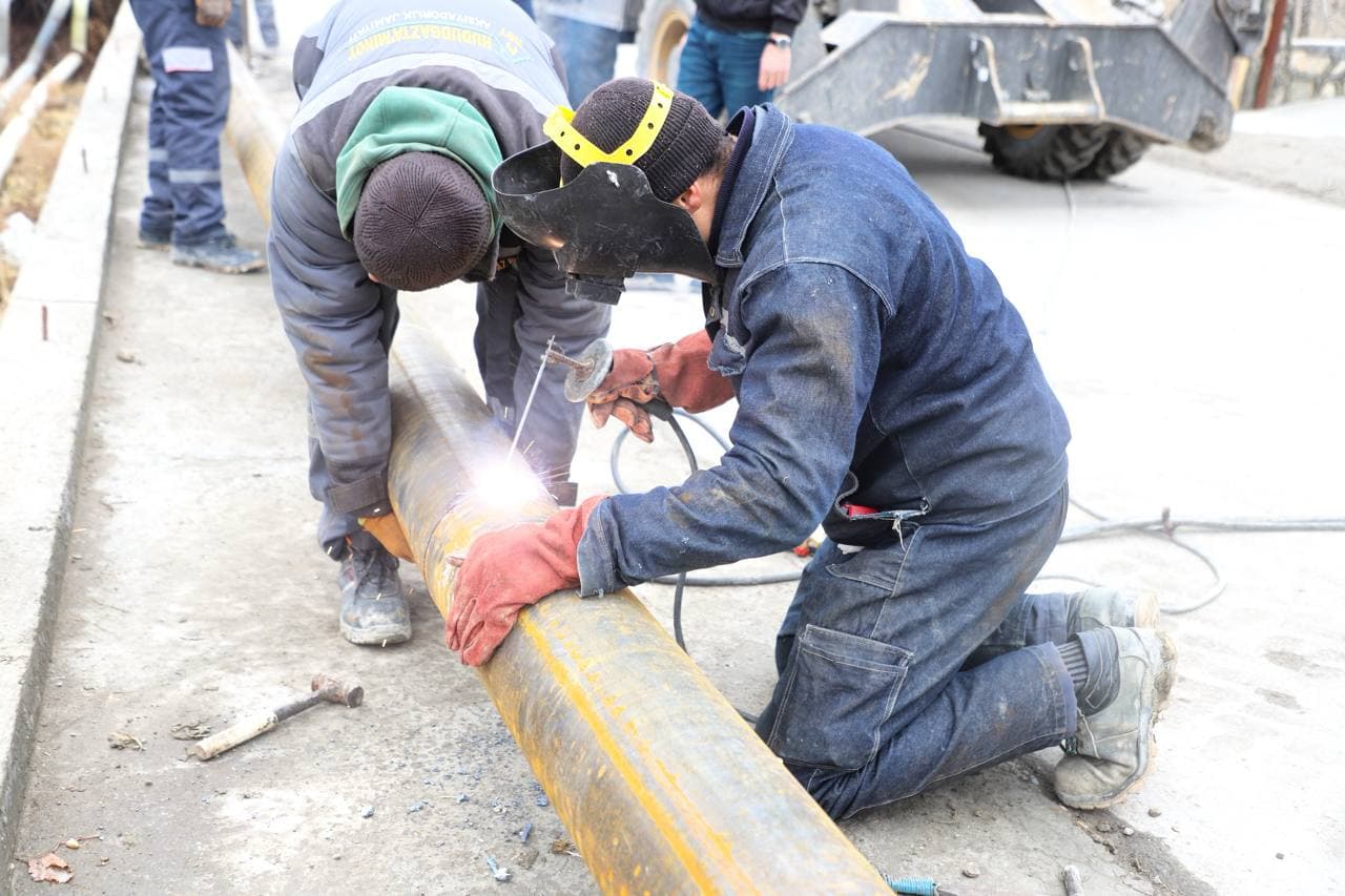 Buxoro tumani: mingdan ortiq xonadonning “zangori olov” taʼminoti yaxshilanmoqda