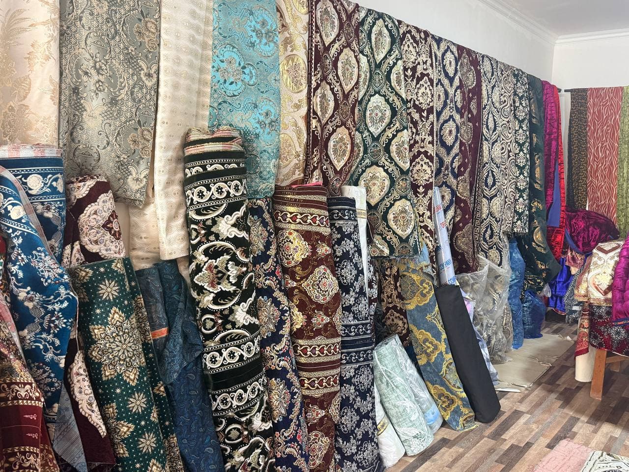 Peshku: Laylo Boboyeva qoʻli ostidagi chevarlar ham oilalariga qoʻshimcha daromad kiritishmoqda