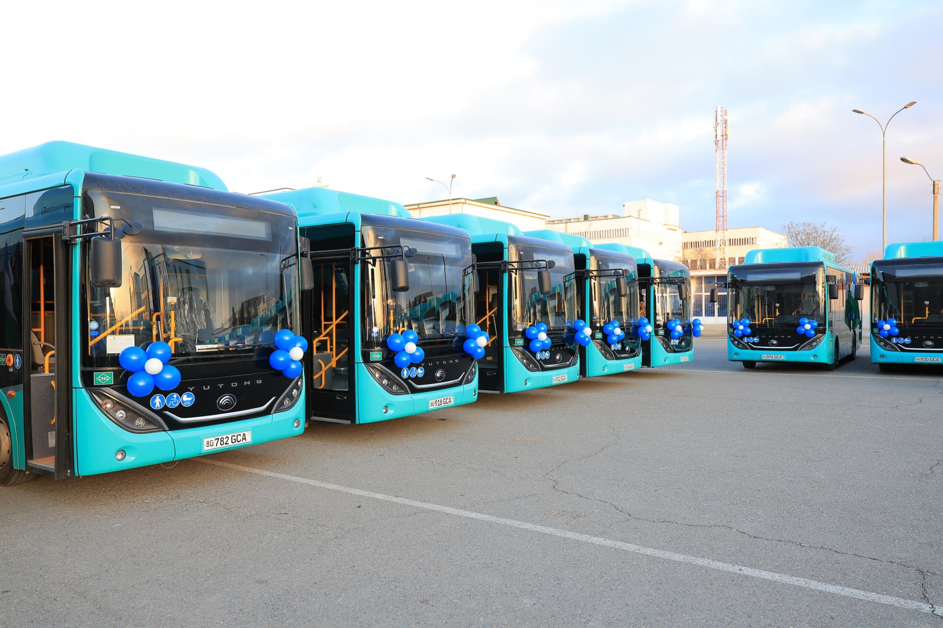 Бухорога яна 25 дона замонавий автобус олиб келинди