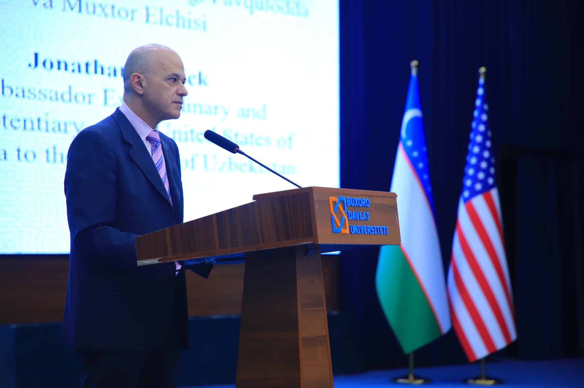 Xalqaro ilmiy-amaliy konferensiya Buxoro yahudiylari tarixi va madaniyatiga bag‘ishlandi