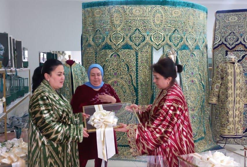 Buxoro shahri: “Xoʻja Gʻunjoriy” mahallasida xotin-qizlar biznes tashabbuslari qoʻllab-quvvatlanmoqda