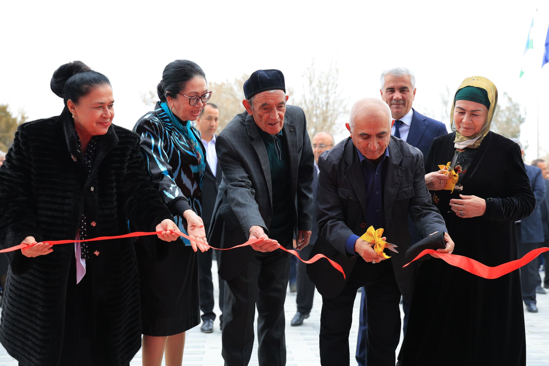 Buxoroda Abu Ali ibn Sino nomidagi ixtisoslashtirilgan maktab filiali ochildi