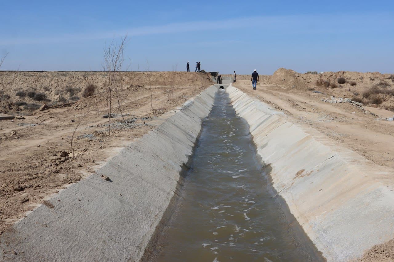 Qorovulbozor: “Ark eko klaster tekstil” MCHJ yangi yer va ariqlar ochish, ekish ishlarini boshlash harakatida