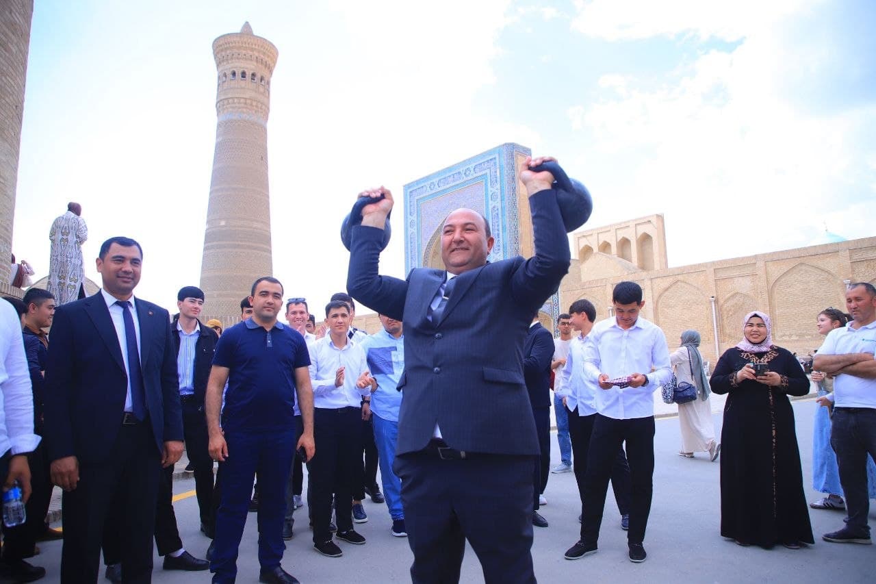 Кўҳна Бухорода “Насриддин Афанди” ва “Шарқ таомлари” фестиваллари тантана қилинди