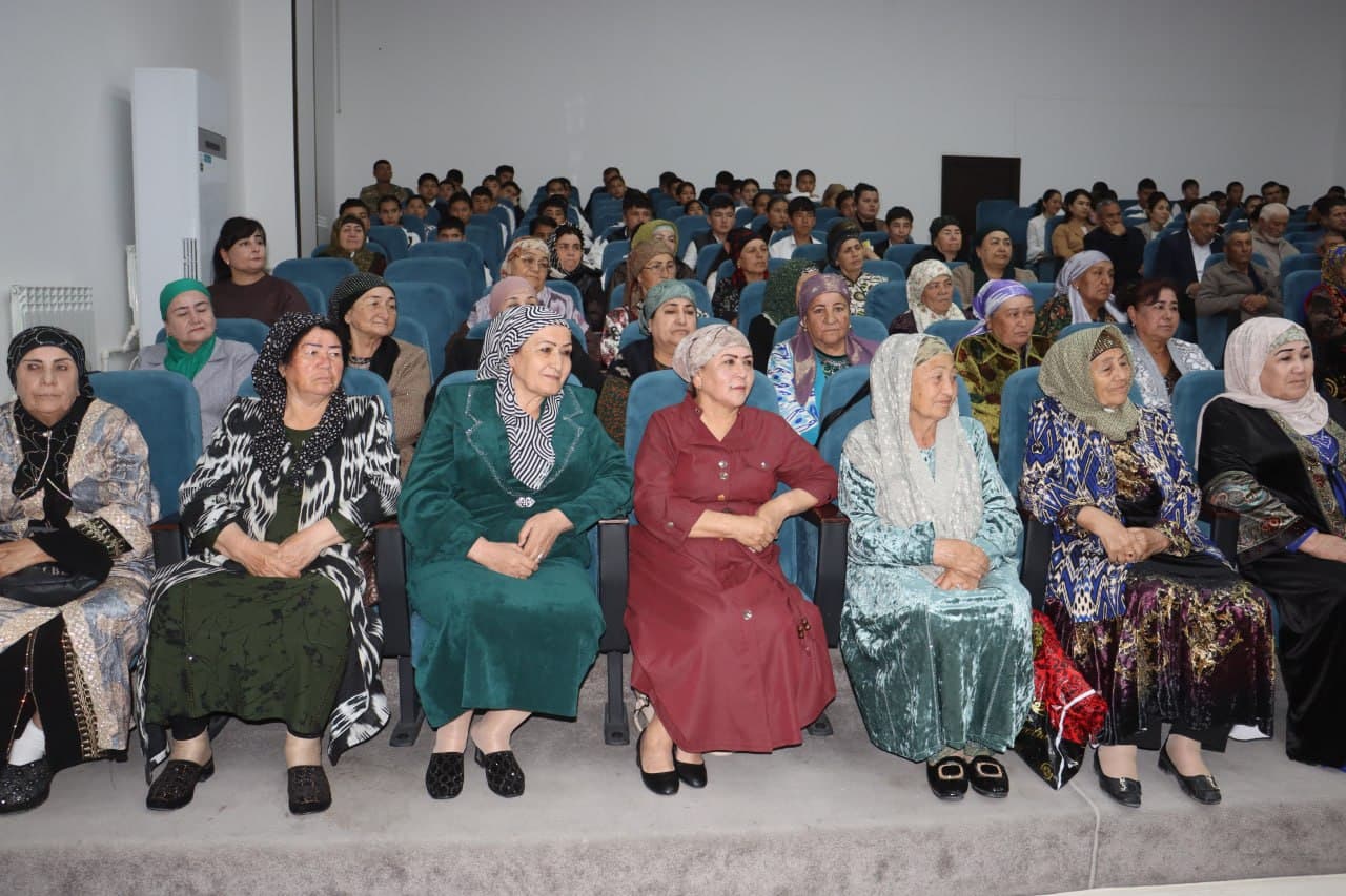 “Yangi Oʻzbekiston” islohotlari Qorovulbozorda ham keng targʻib qilinmoqda