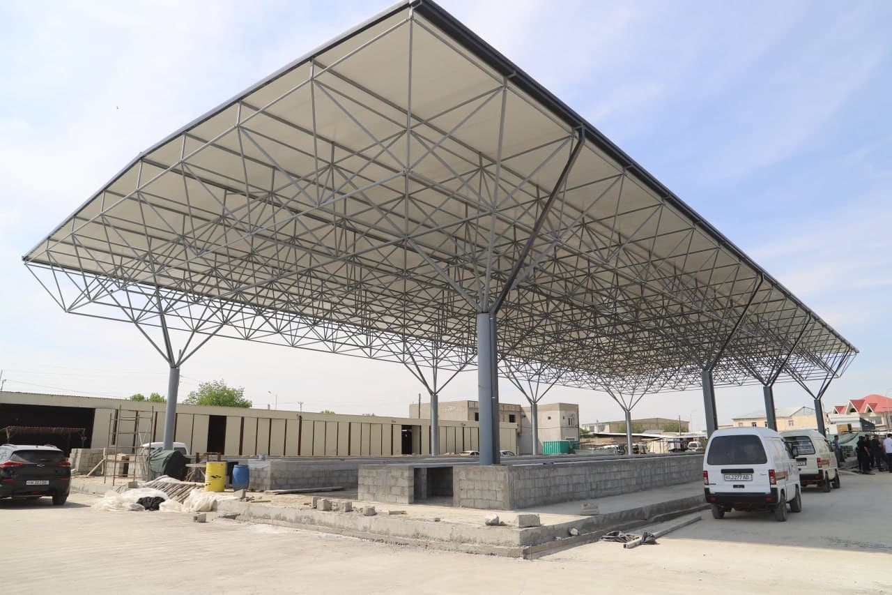 Шофиркон деҳқон ва буюм бозори янги қиёфага кирмоқда