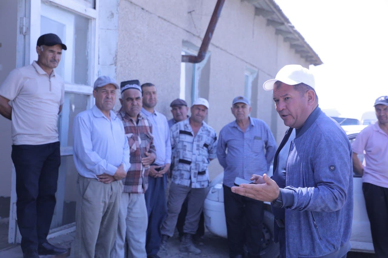 Пешку: ҳудуддаги 7 та инкубаторияда 3314 қути ипак қурти жонлантирилиб, манзили тарқатилди