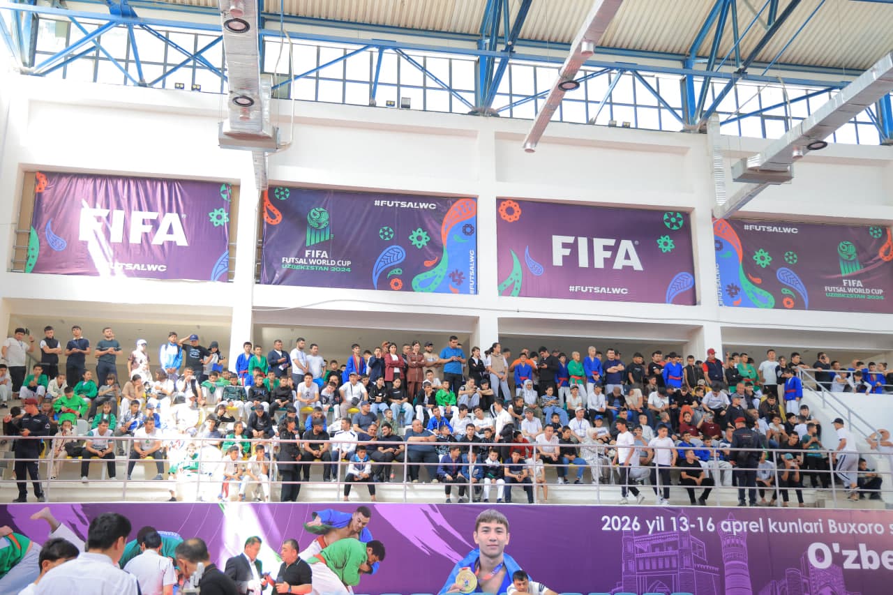 Бухорода кураш бўйича U-15 ўсмирлар (ўғил ва қиз болалар) ўртасида Ўзбекистон чемпионати ўтказилмоқда