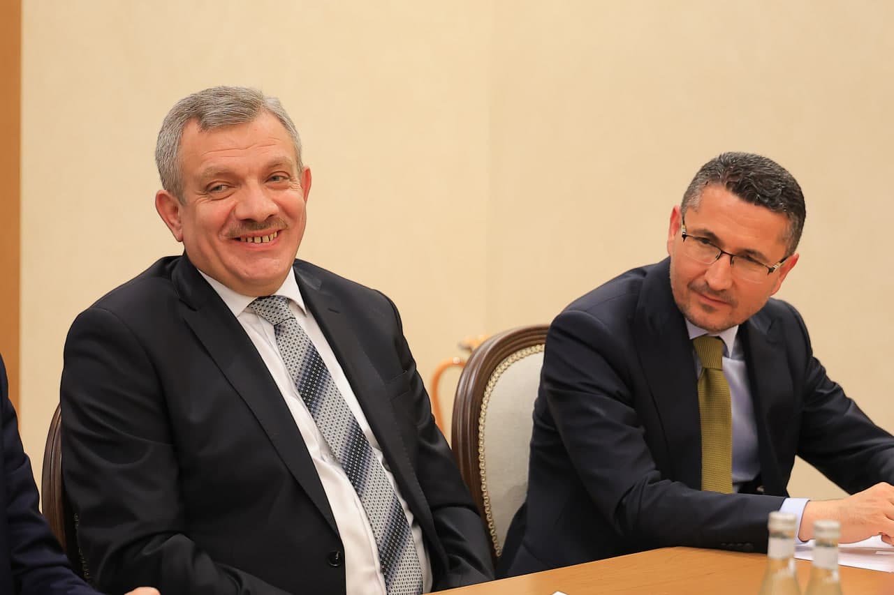 Botir Zaripov Turkiya Respublikasi Konstitutsiyaviy sudi prezidenti Qodir Oʻzkaya bilan uchrashdi