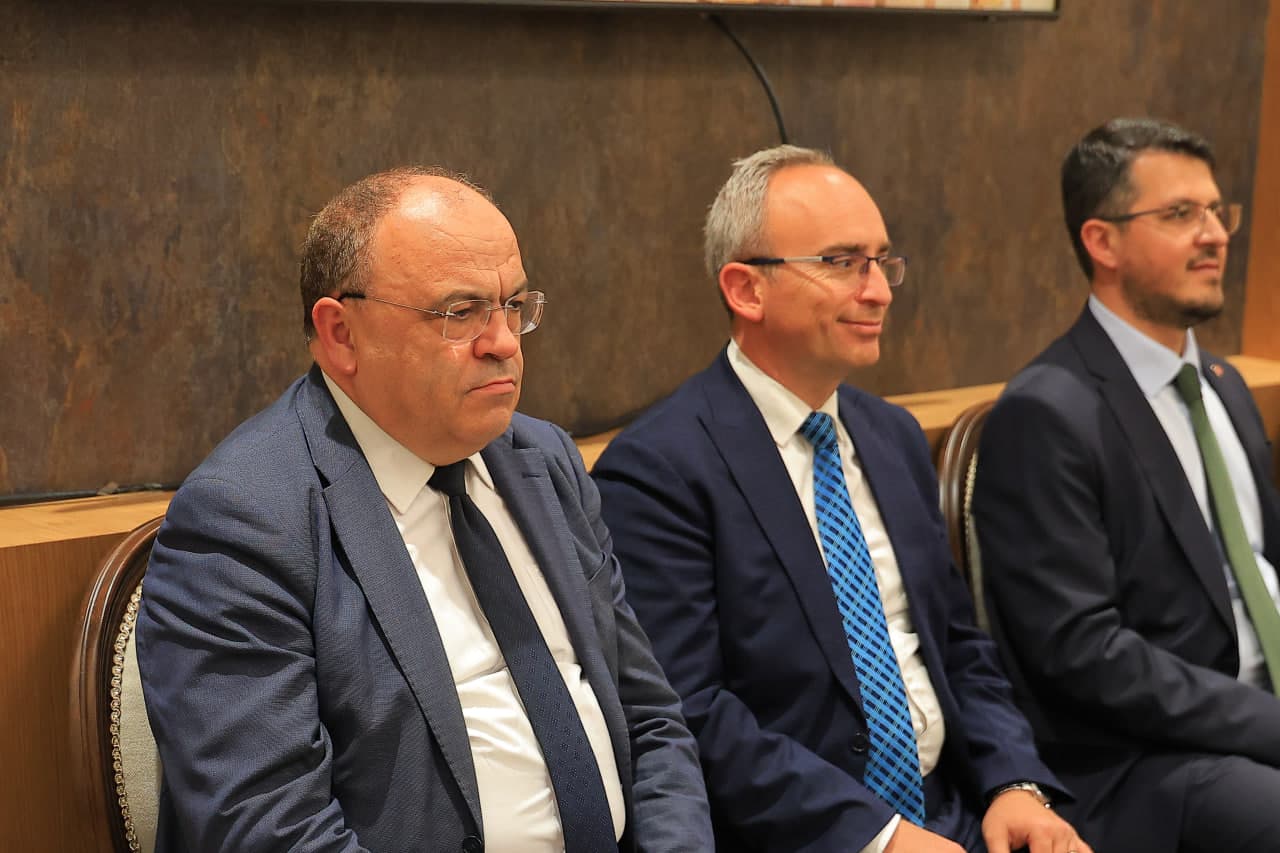 Botir Zaripov Turkiya Respublikasi Konstitutsiyaviy sudi prezidenti Qodir Oʻzkaya bilan uchrashdi