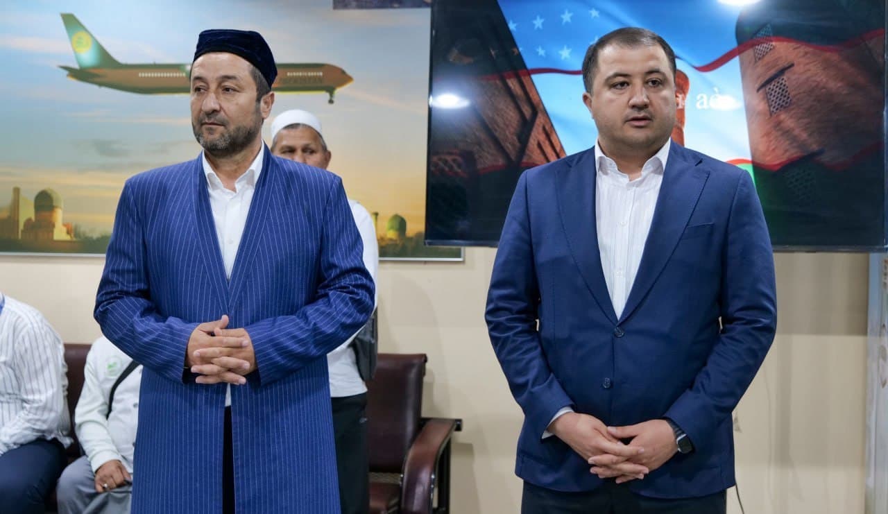 Бухороликлар Ҳаж сафарига жўнаб кетди