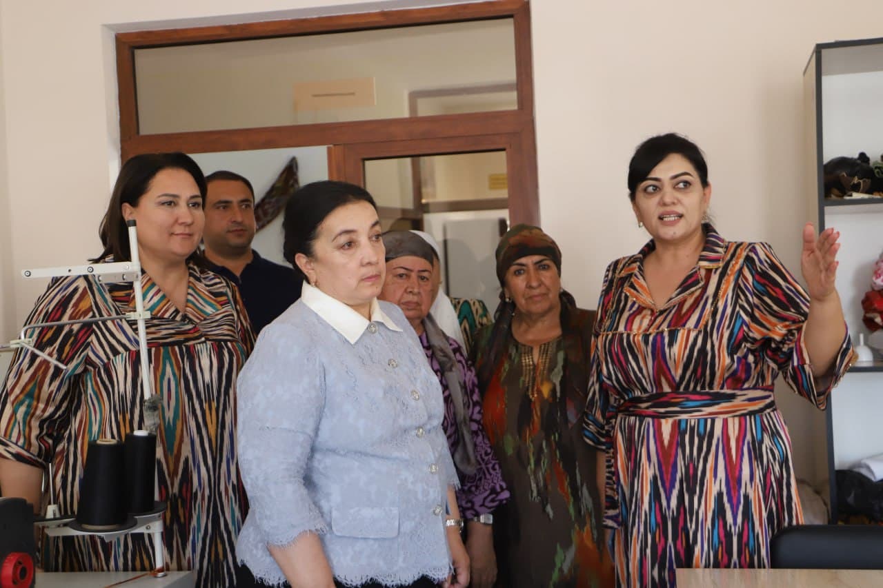 Shofirkon: “Oila va xotin-qizlar maskani” faoliyati yo‘lga qo‘yildi