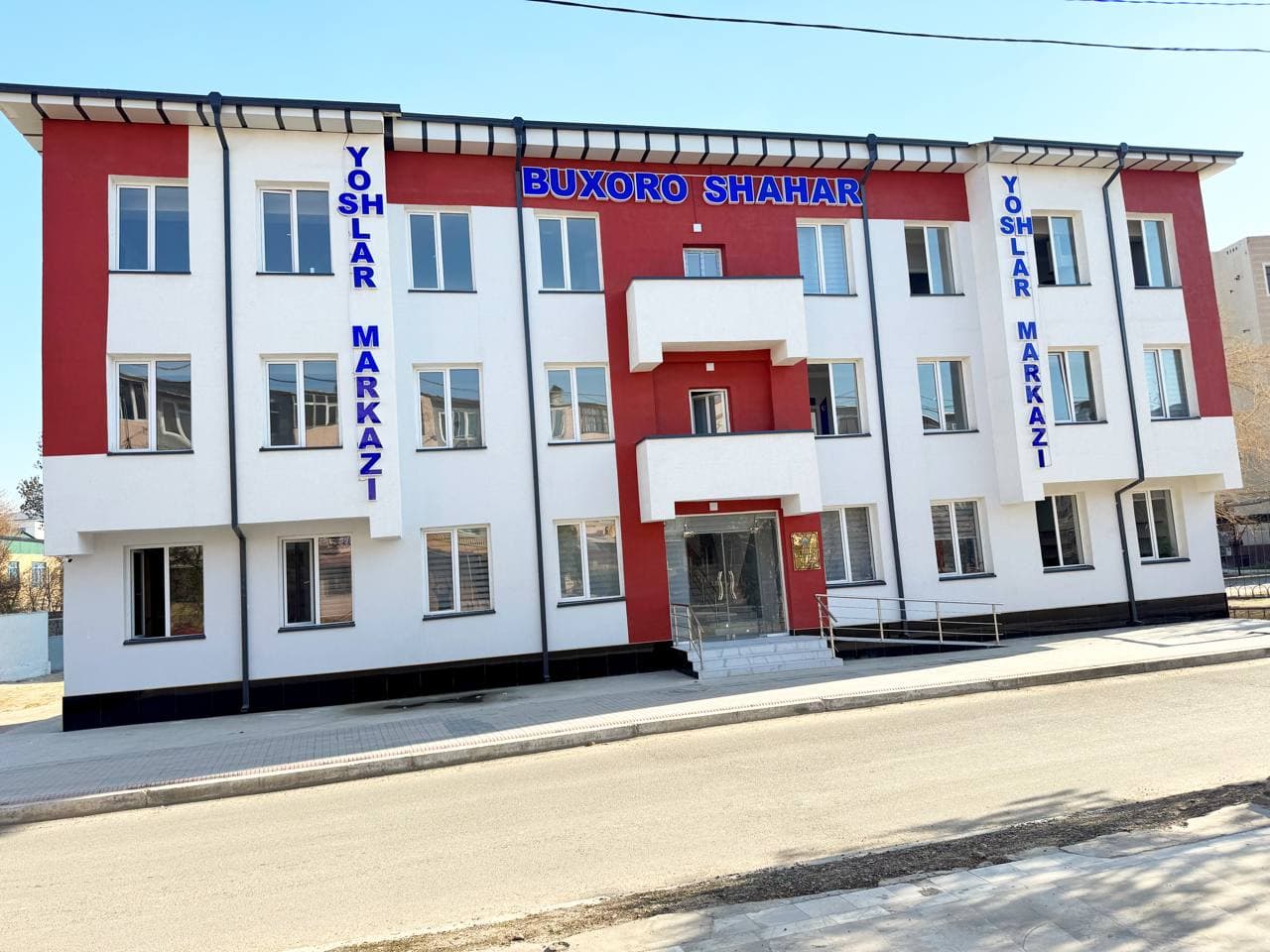 Бухоро шаҳри: Амир Темур маҳалласидаги “Ёшлар маркази” — таълим, инновaция ва креатив муҳит уйғунлиги самараси
