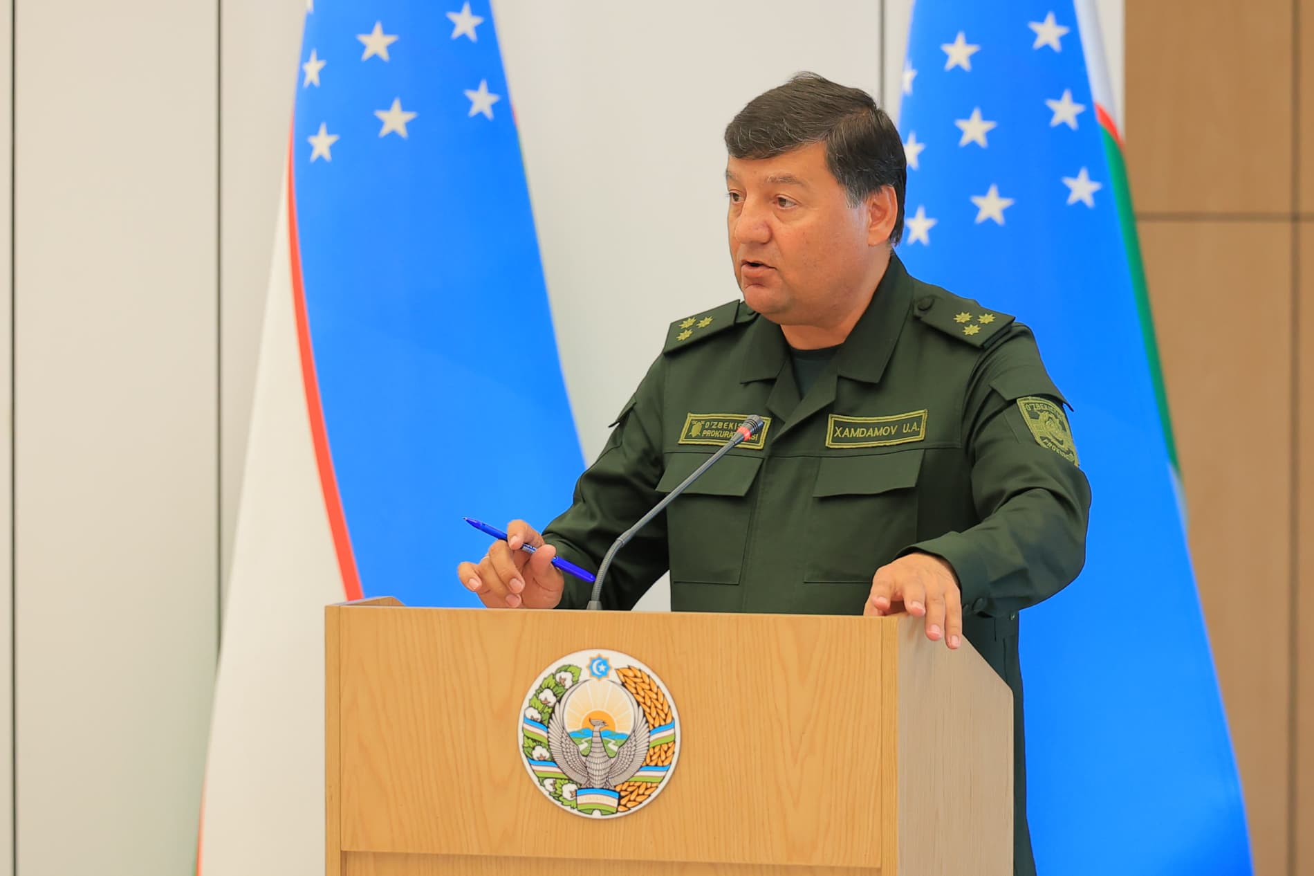 Вилоятда жиноятчилик ва ҳуқуқбузарликларнинг барвақт олдини олиш борасида амалга оширилган ишлар танқидий-таҳлилий муҳокама қилинди