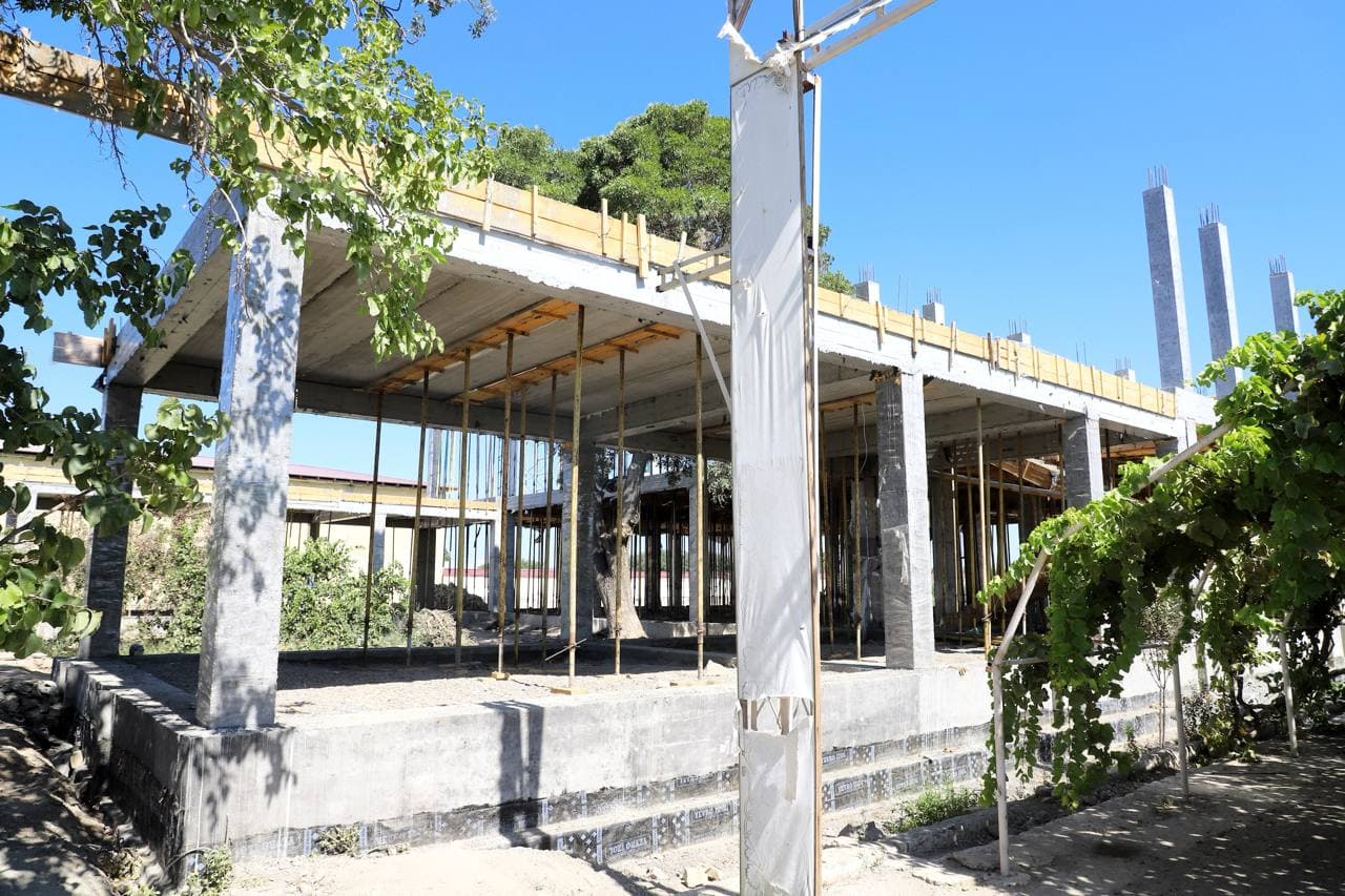 Buxoro tumani: "O‘lmas gold" MChJ tomonidan zamonaviy enoturizm markazi barpo etilmoqda