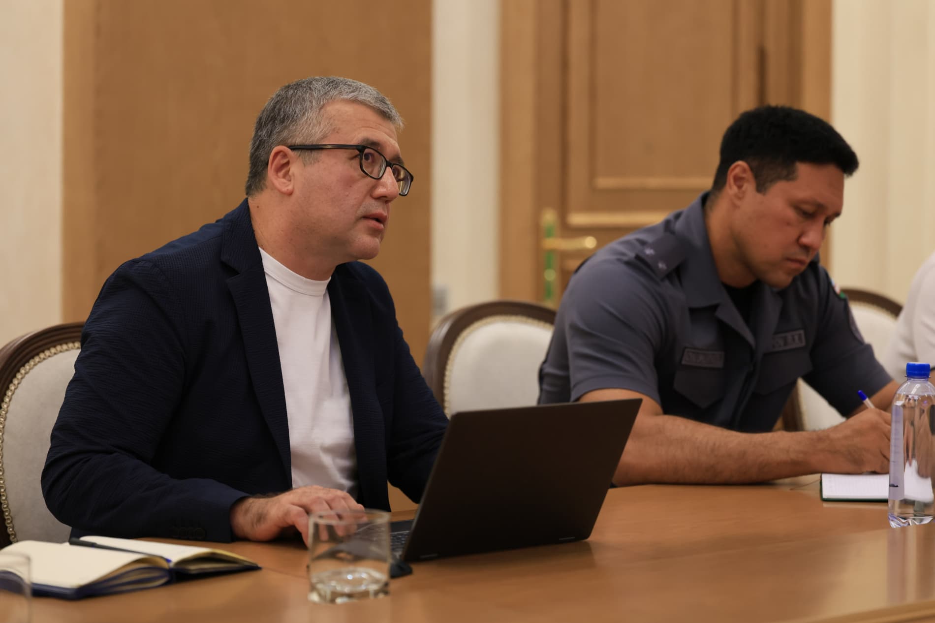 Ботир Зарипов “Бухоро шаҳрининг тарихий қисми ҳудудига киришни назорат қилиш тизимлари мажмуаси"ни жорий этиш бўйича ишлаб чиқилган лойиҳа тақдимоти билан танишди