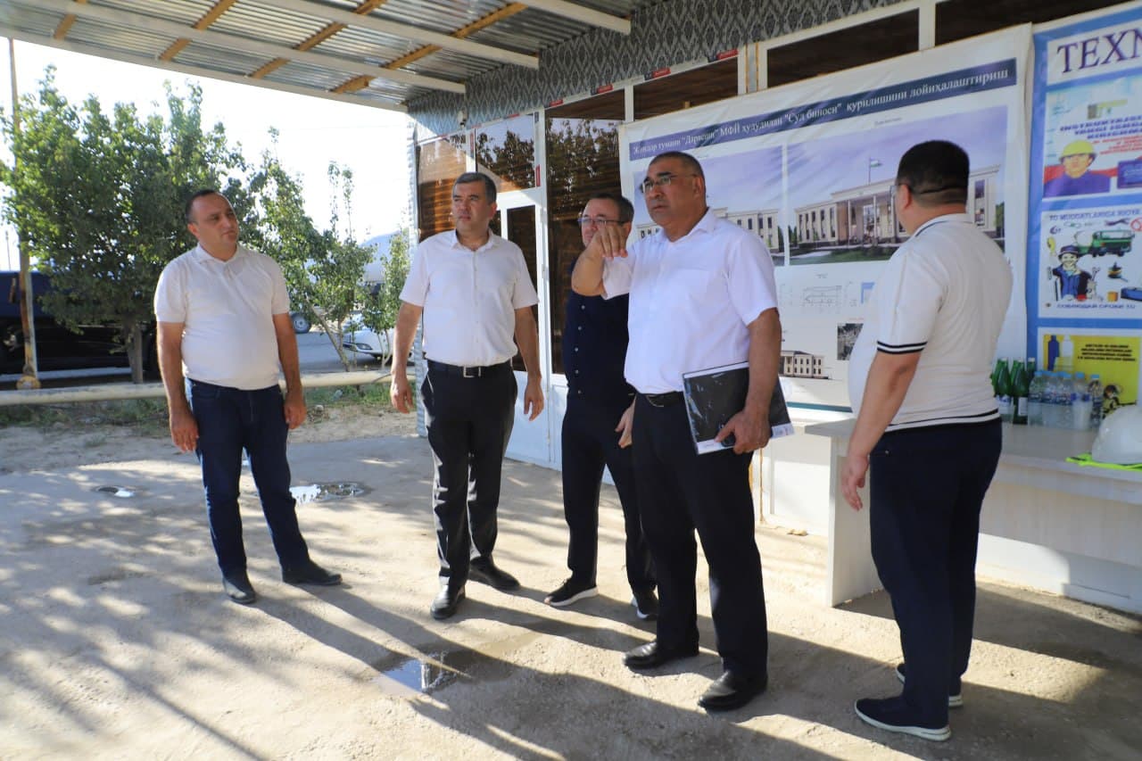 Jondorda zamonaviy sud binosi qad rostlamoqda