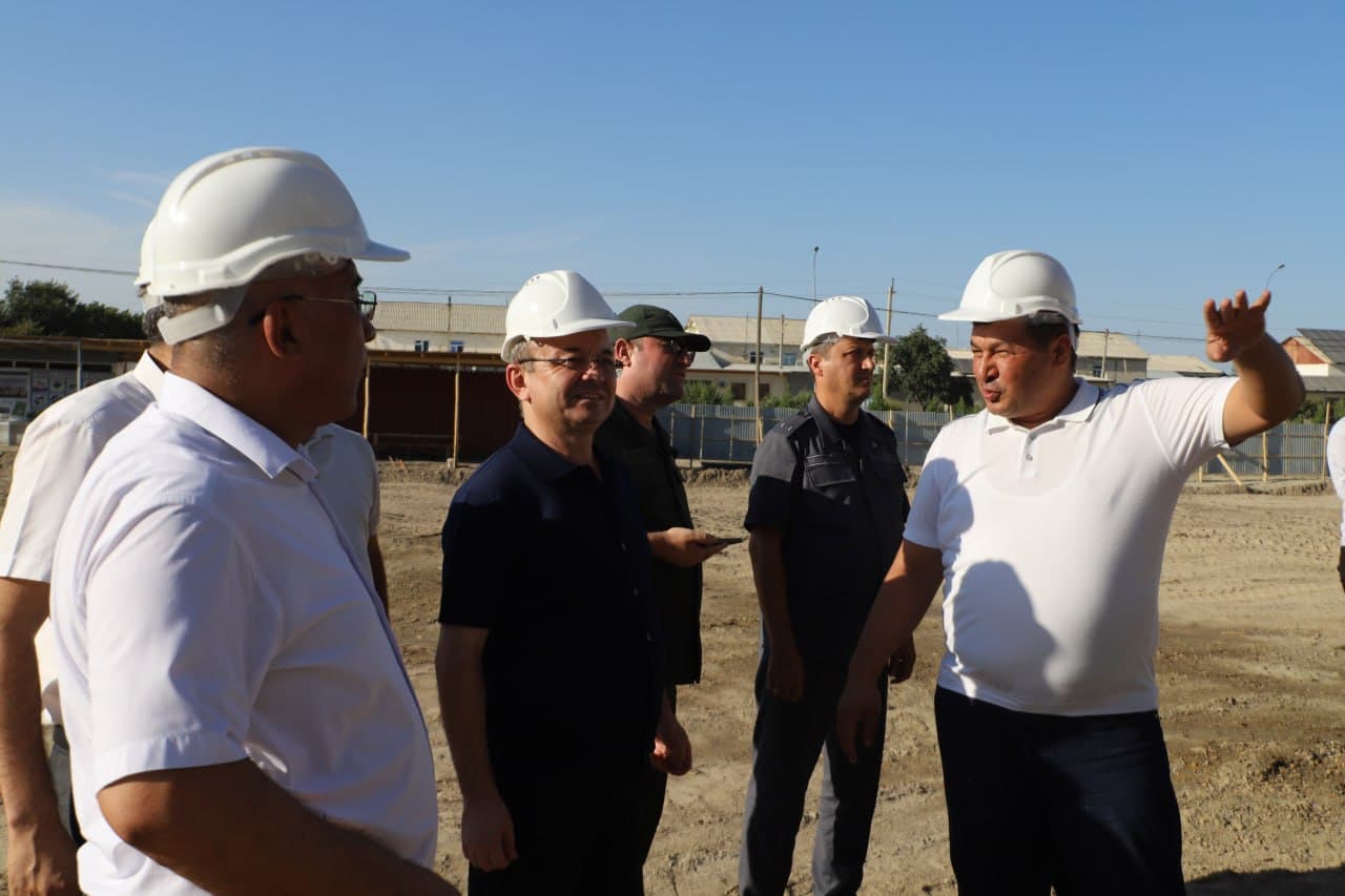 Jondorda zamonaviy sud binosi qad rostlamoqda