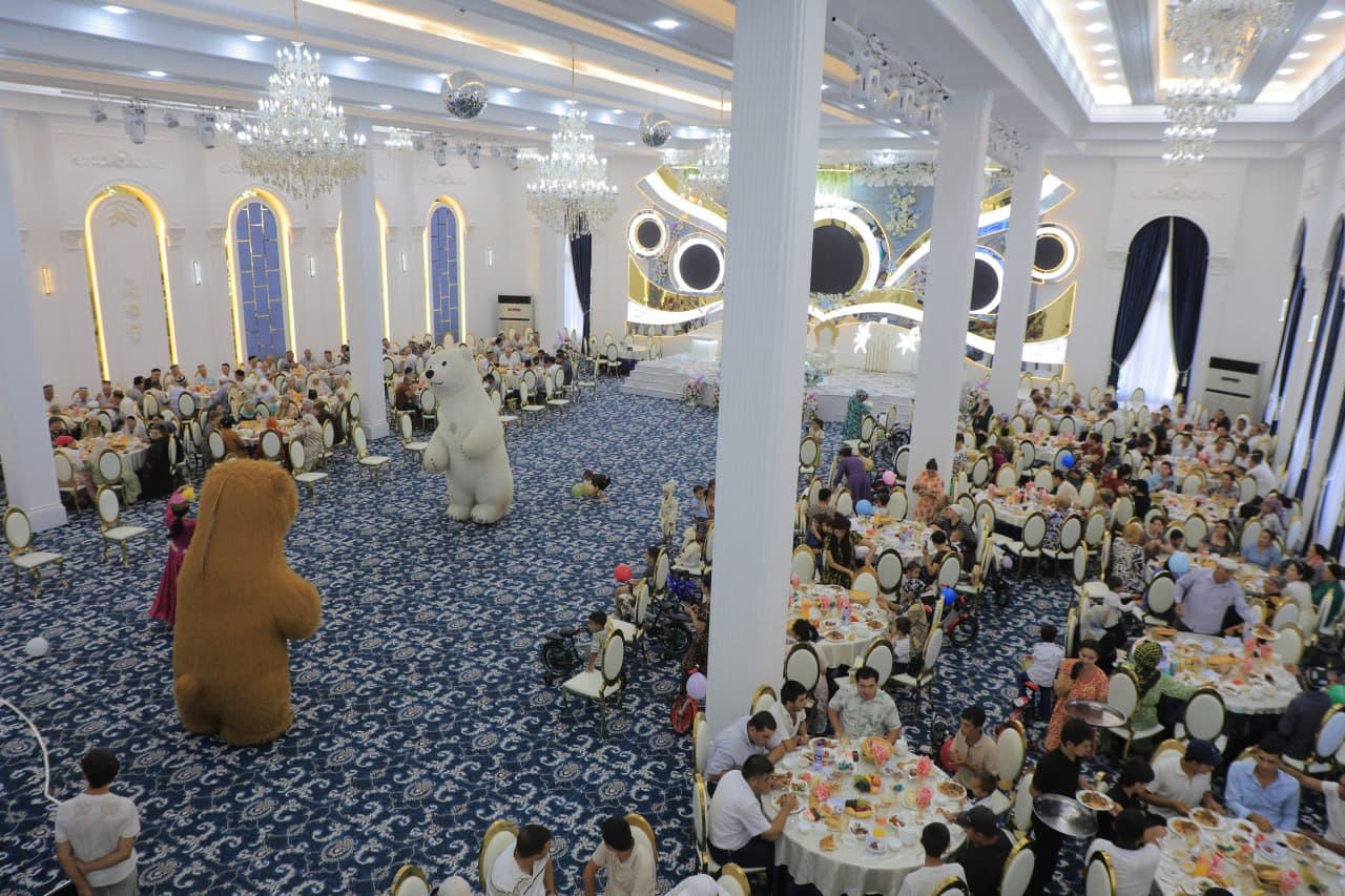 Qorakoʻl: Ehtiyojmand oilalar farzandlarining sunnat toʻylari oʻtkazildi