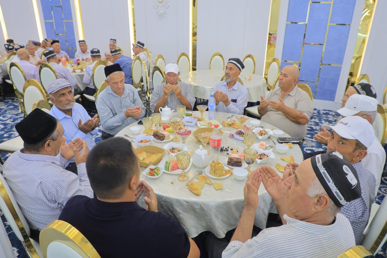 Qorakoʻl: Ehtiyojmand oilalar farzandlarining sunnat toʻylari oʻtkazildi