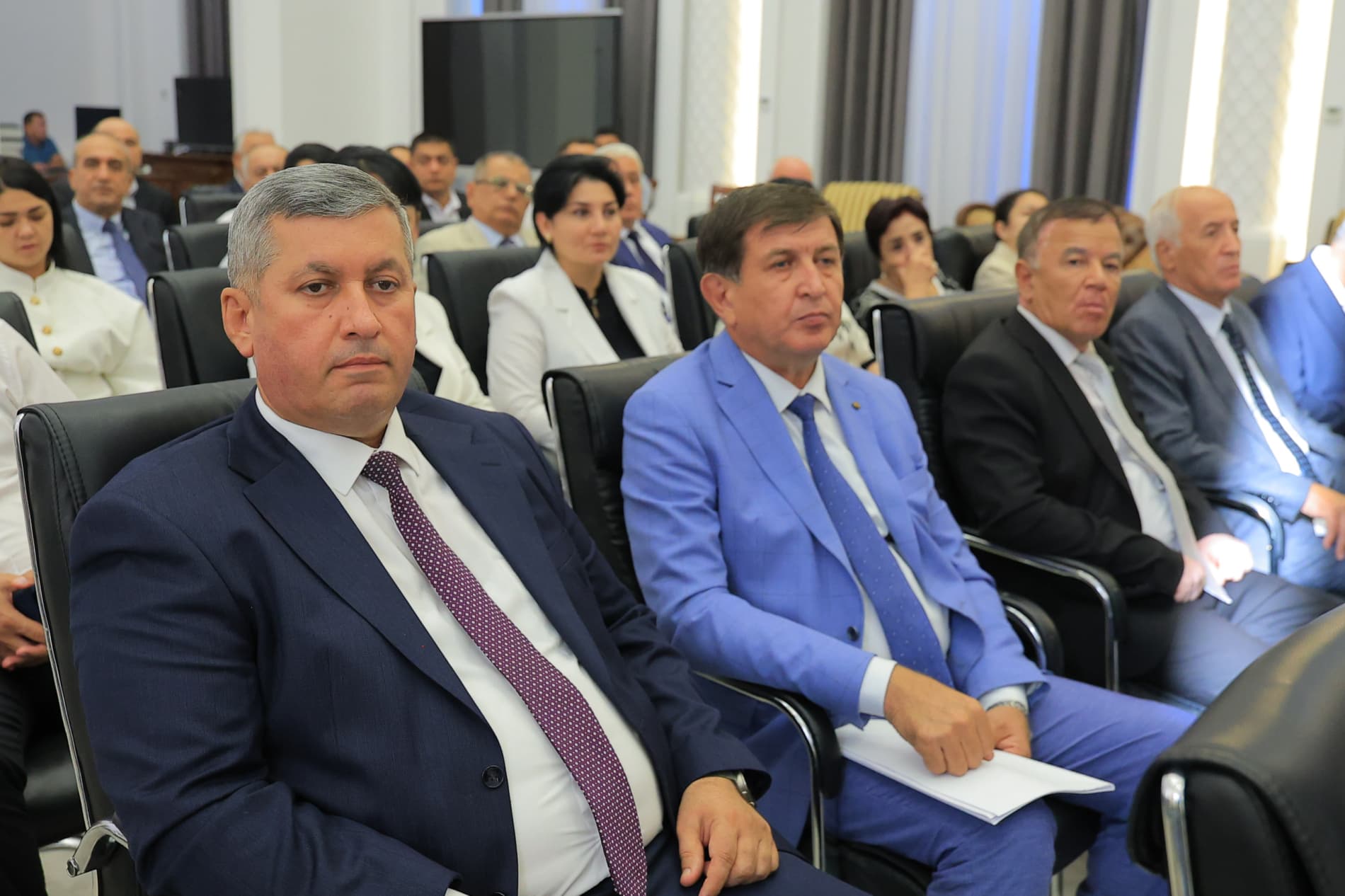 Botir Zaripov akademiklar bilan uchrashdi: Fanlar akademiyasi va Buxoro viloyati hokimligi oʻrtasida hamkorlik memorandumi imzolandi