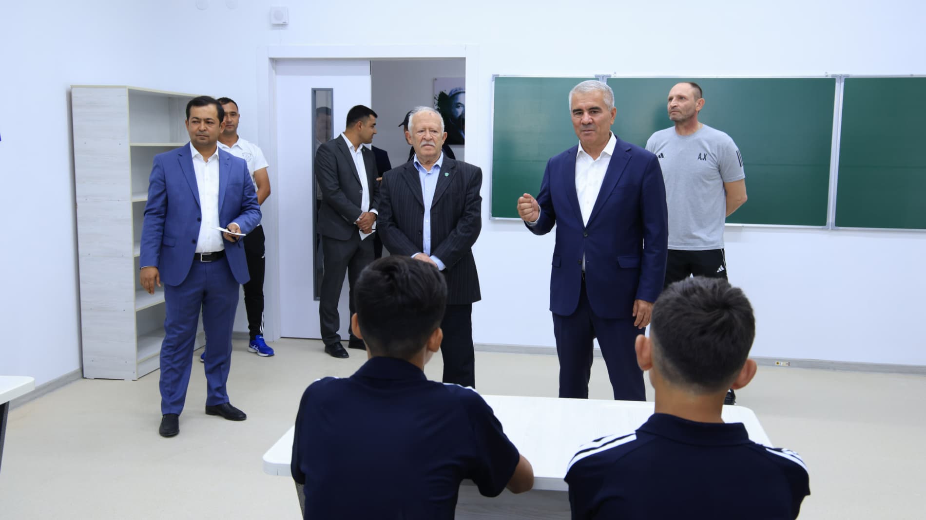 Buxoroda zamonaviy futbol akademiyasi foydalanishga topshirildi