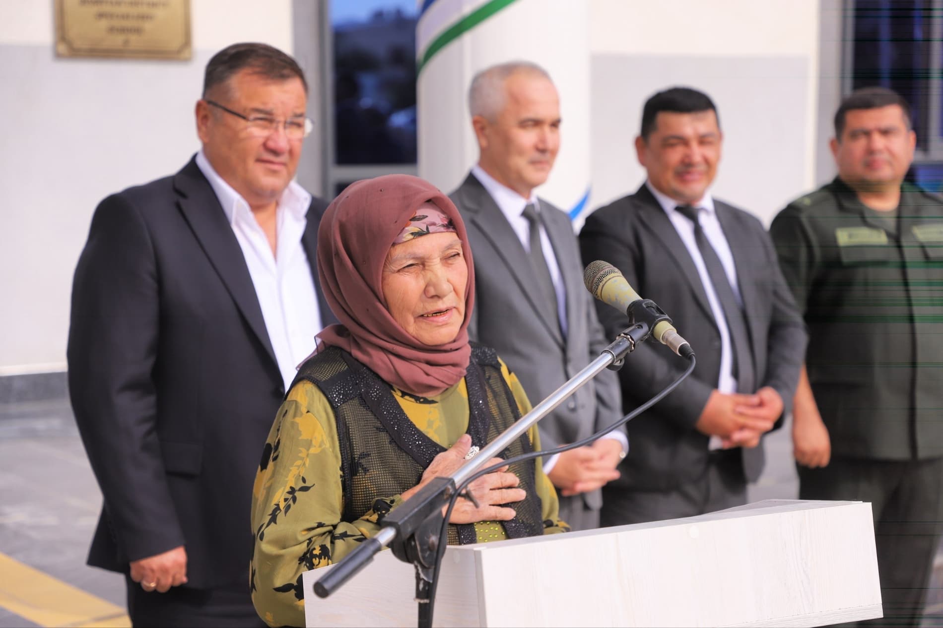 Romitan: “Romitan” mahallasida zamonaviy ixtisoslashtirilgan maktab foydalanishga topshirildi