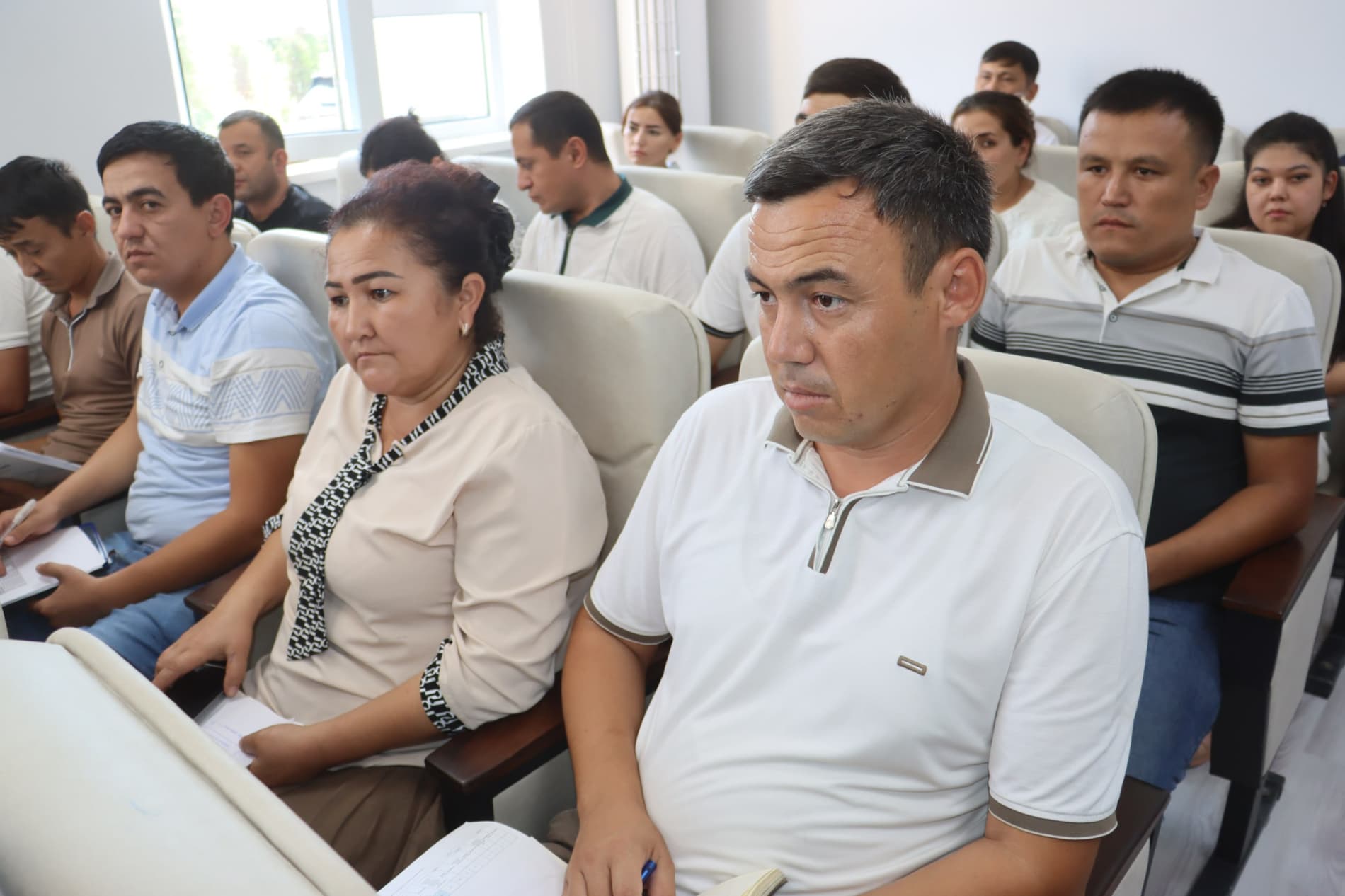 Qorovulbozorda aholi bandligi va kambagʻallikni qisqartirish boʻyicha ustuvor vazifalar belgilandi