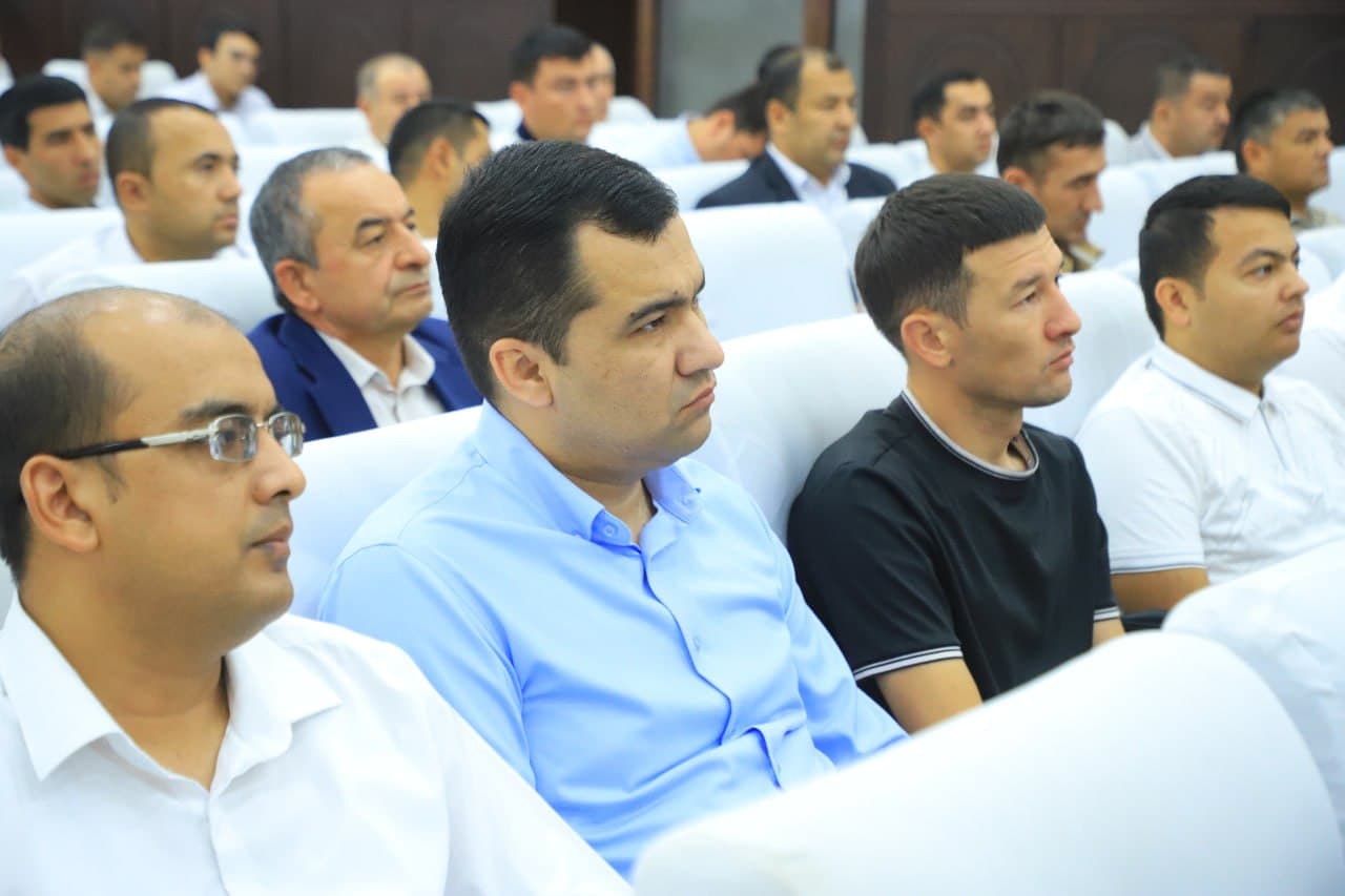 Ботир Зарипов: Фуқарони шунчаки иш билан таъминлаш эмас, балки унинг барқарор даромадга эга бўлишига эришиш — асосий мақсад