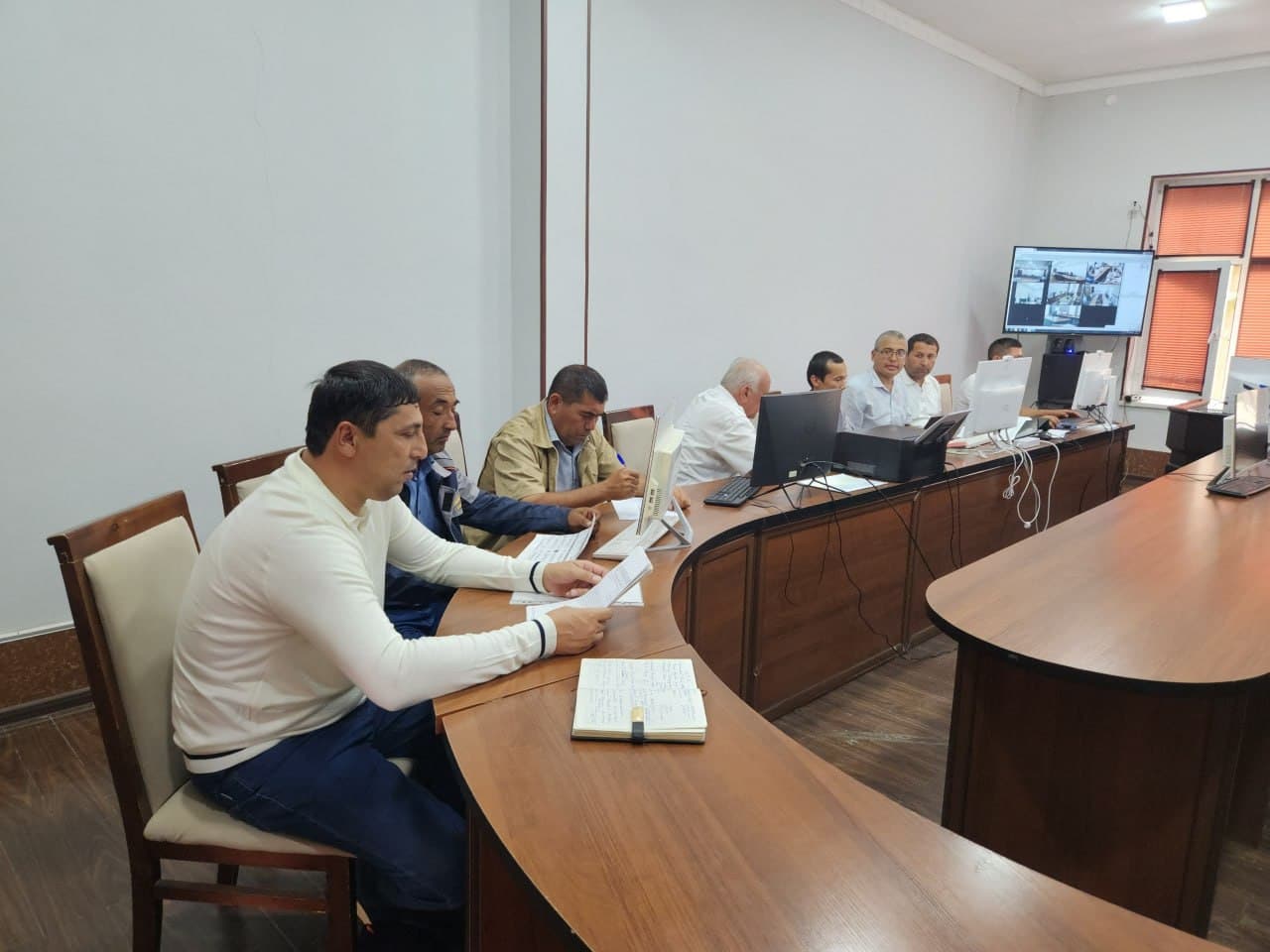 Olotda elektr va gaz taʼminoti “Yangiyoʻl tajribasi” asosida oʻrganilmoqda