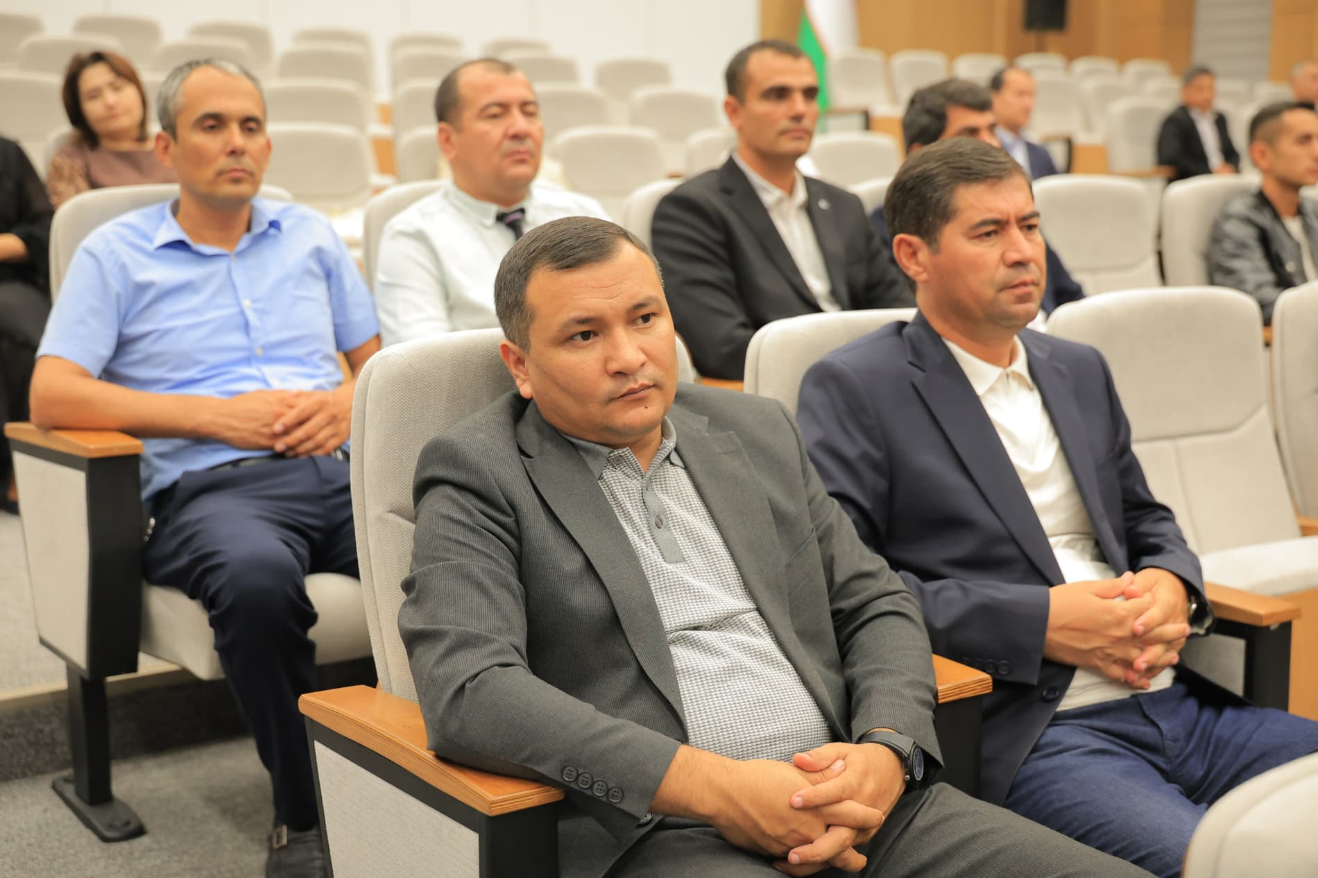 Buxoroda ustoz va murabbiylarga davlat mukofotlari va koʻkrak nishonlari topshirildi