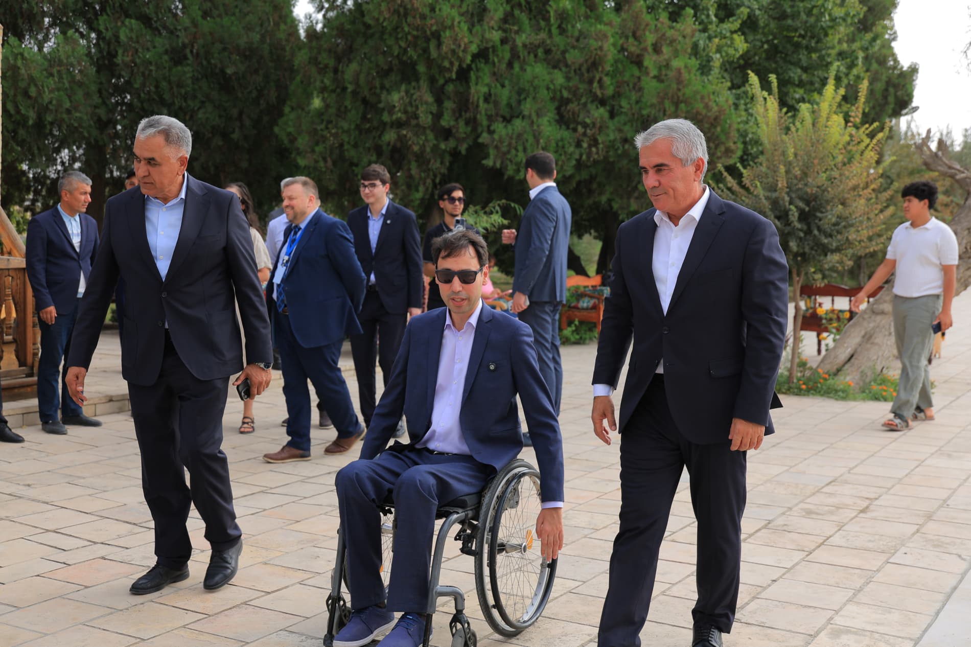 Buxoroda fransuz sanʼati nafasi: “Provans va impressionizm nurida” koʻrgazmasi ochildi