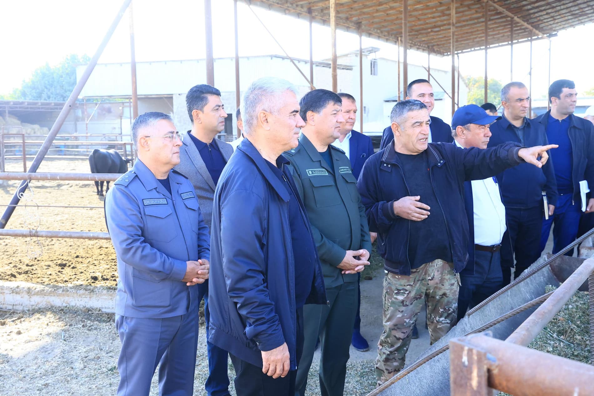 Botir Zaripov “Shukur Toʻxta” fermer xo‘jaligida nasldorlik va mahsuldorlik bilan tanishdi