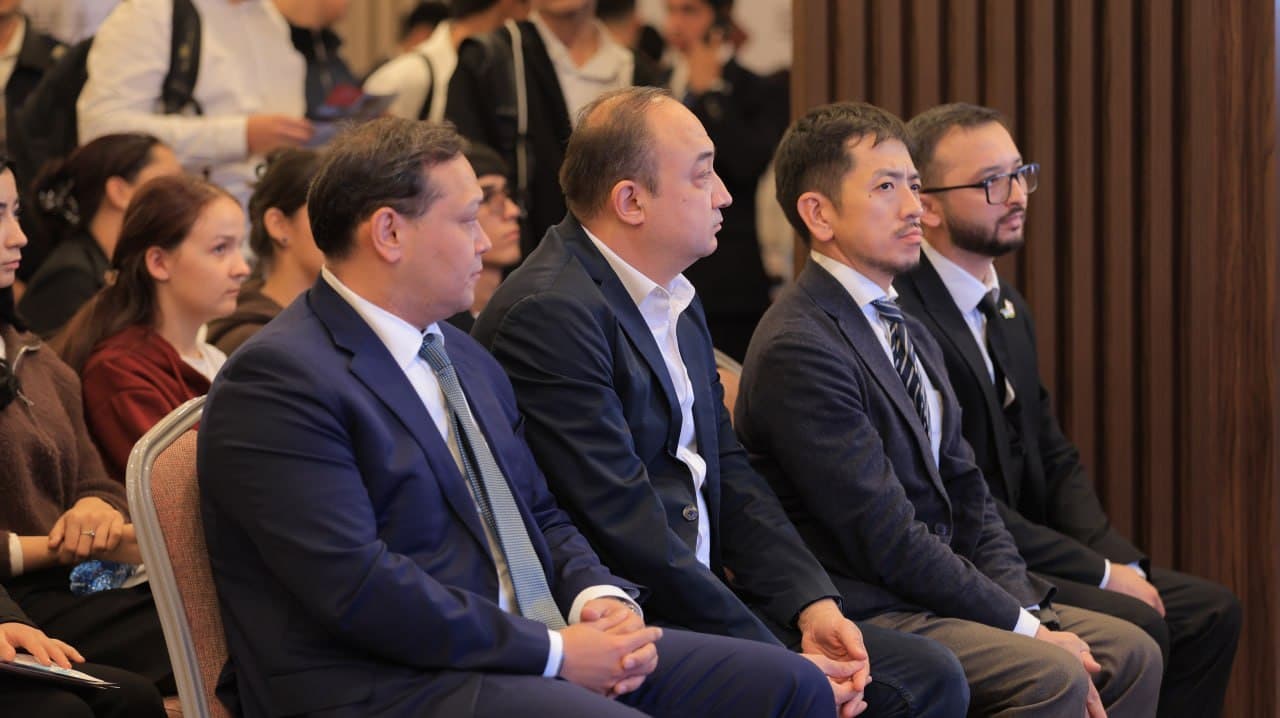 Buxoroda «Özbekiston – Yaponiya» xalqaro ta’lim forumi va yarmarkasi bölib ötmoqda