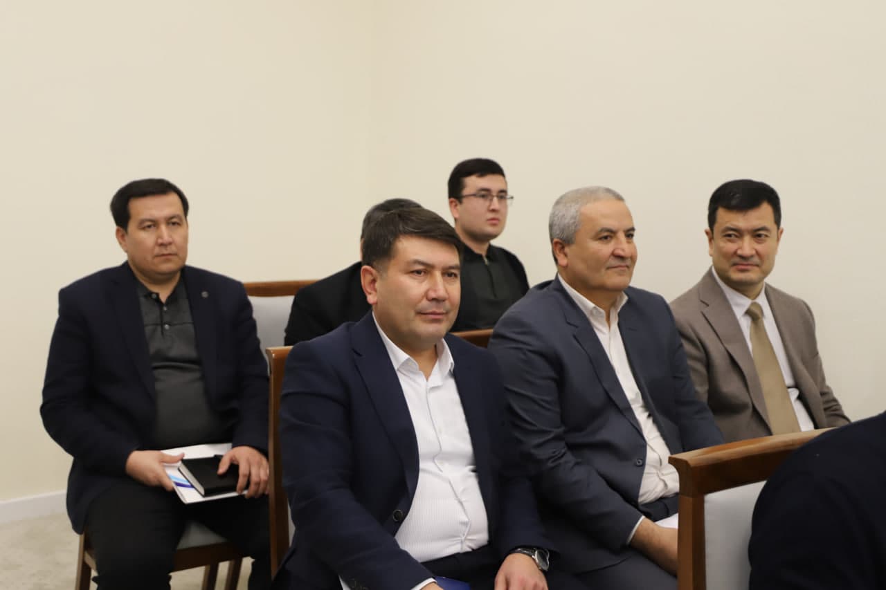 Жиззах вилояти ҳокими ўринбосари Ҳамид Ҳасановнинг тақдимоти ўтказилди