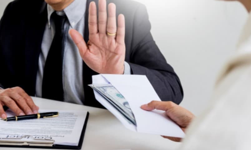 Manfaatlar to‘qnashuvi talablarini buzish — korrupsiyaga oid ma’muriy huquqbuzarlik sifatida belgilanmoqda