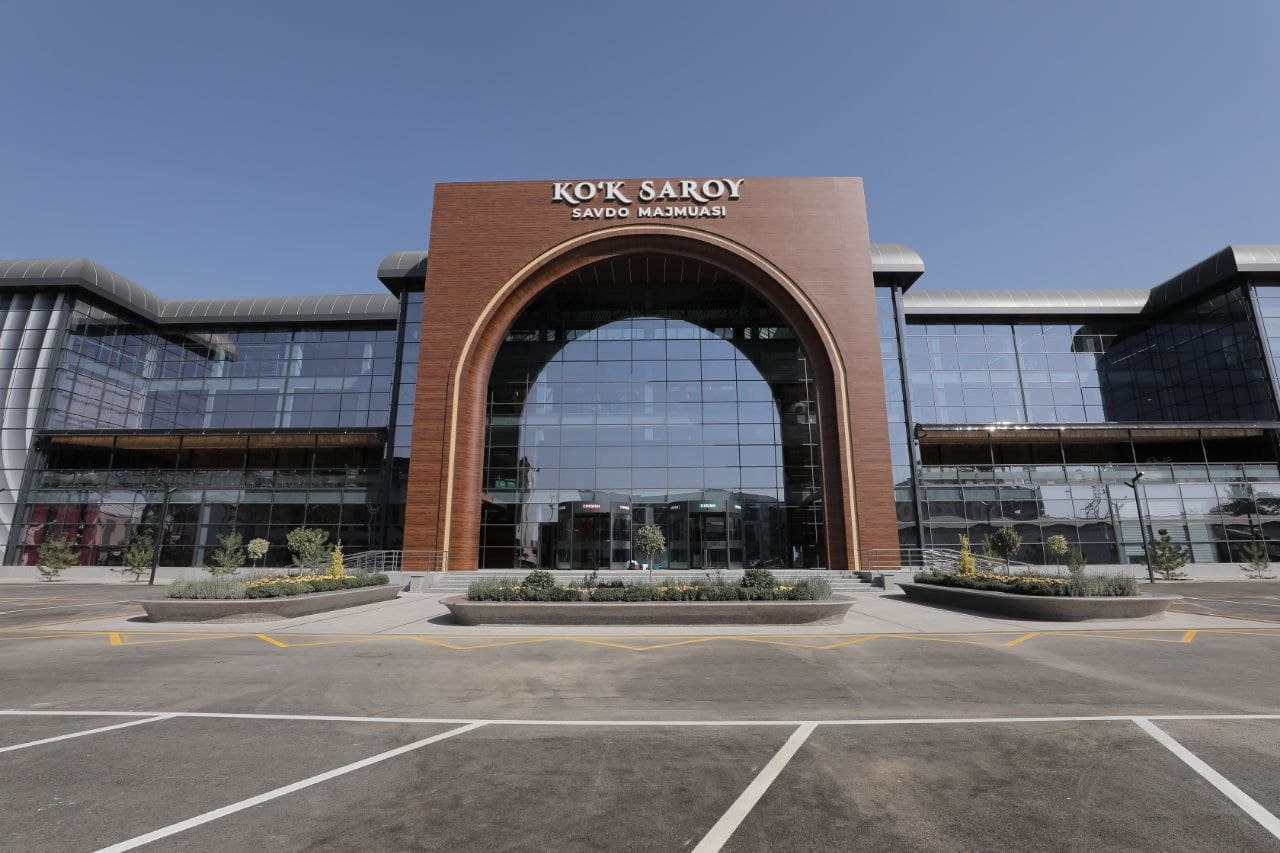 Videoreportaj: Jizzax shahrida ilk yirik MALL — “KO‘K SAROY” o‘z faoliyatini boshladi
