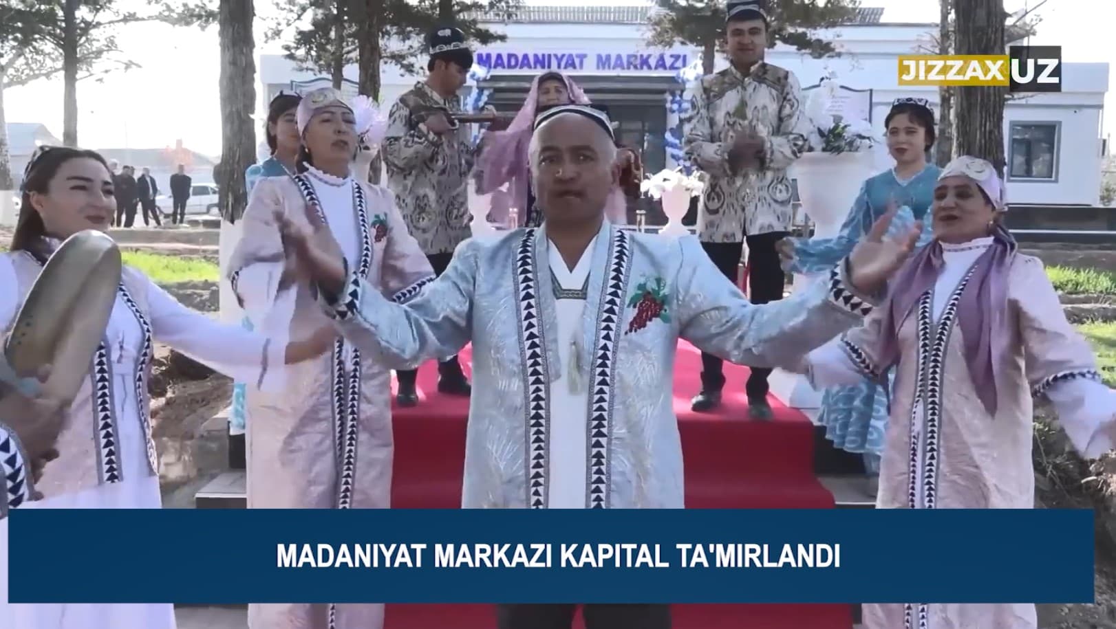 Видеорепортаж: В Янгиабадском районе заново открылся обновлённый Центр культуры