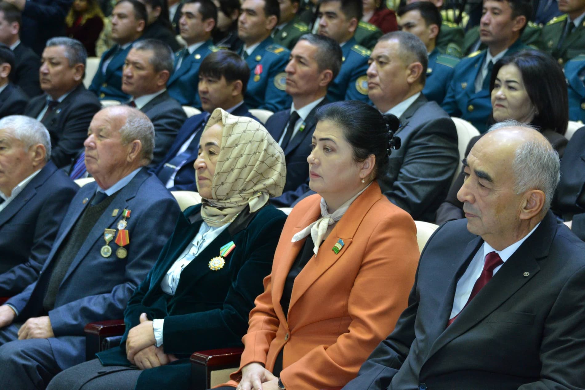 Videoreportaj: Konstitutsiyamizning 33 yilligi Jizzaxda keng nishonlandi