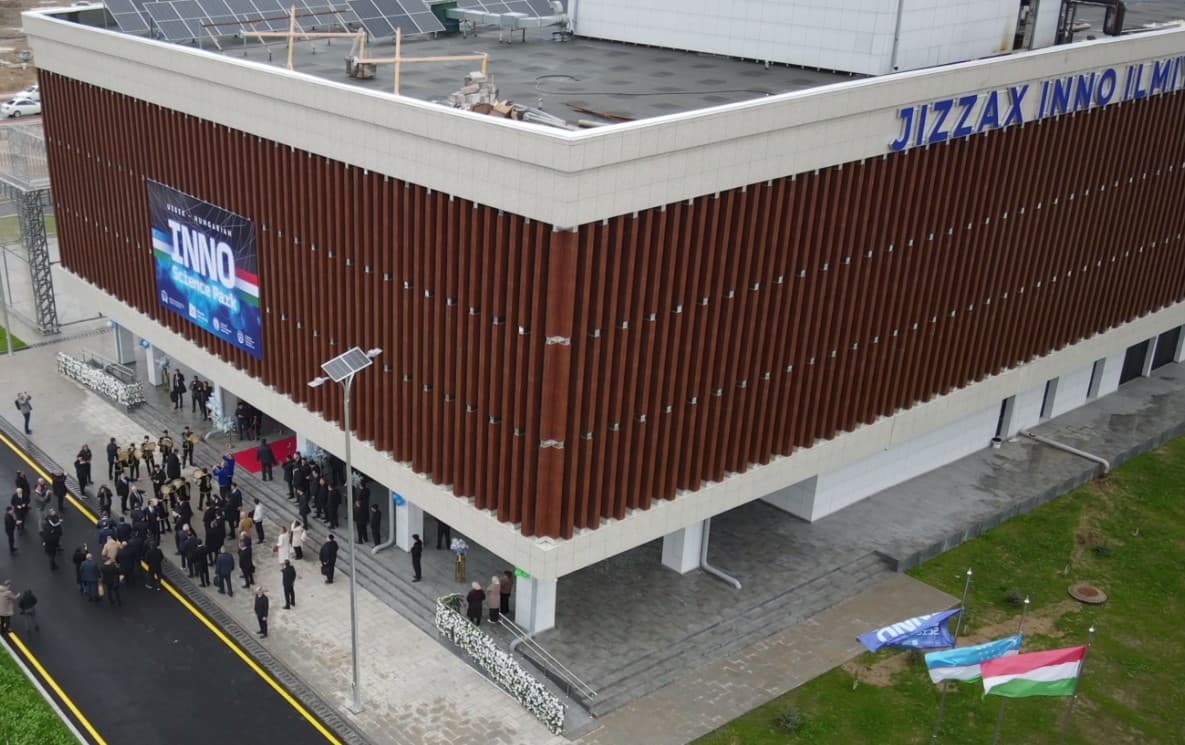 Videoreportaj: Jizzaxda “Inno” texnoparki ish boshladi