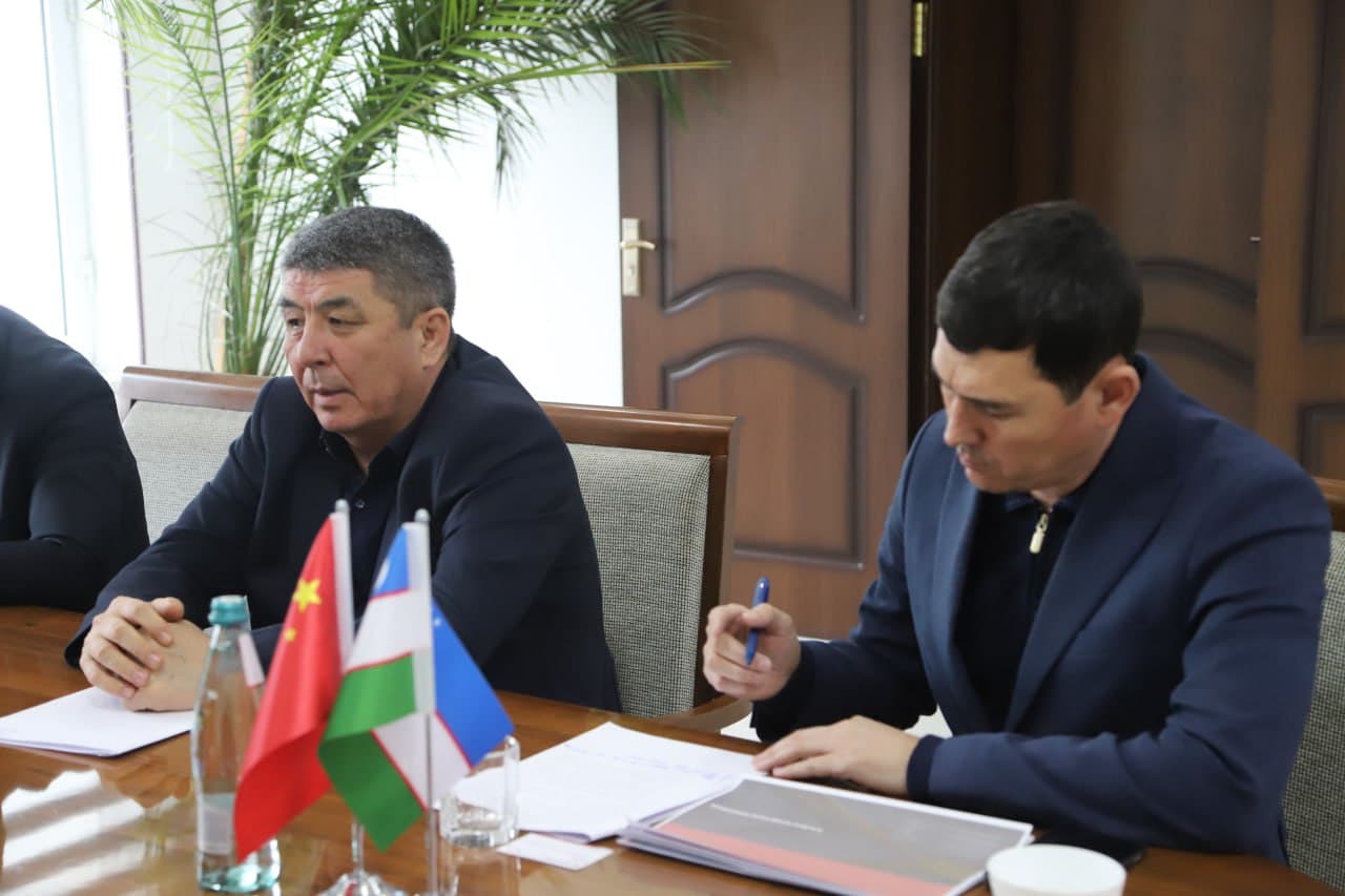 Jizzax viloyati hokimi “Boshiran” kompaniyasi vakillari bilan loyihalarni muhokama qildi